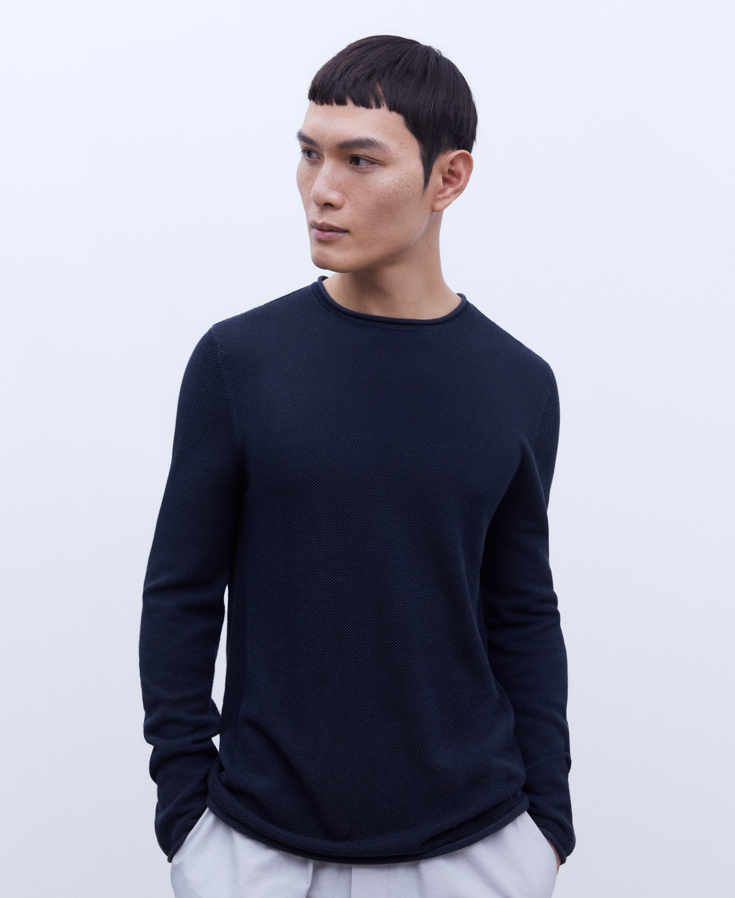 Crew neck long sleeve t-shirt image number 0
