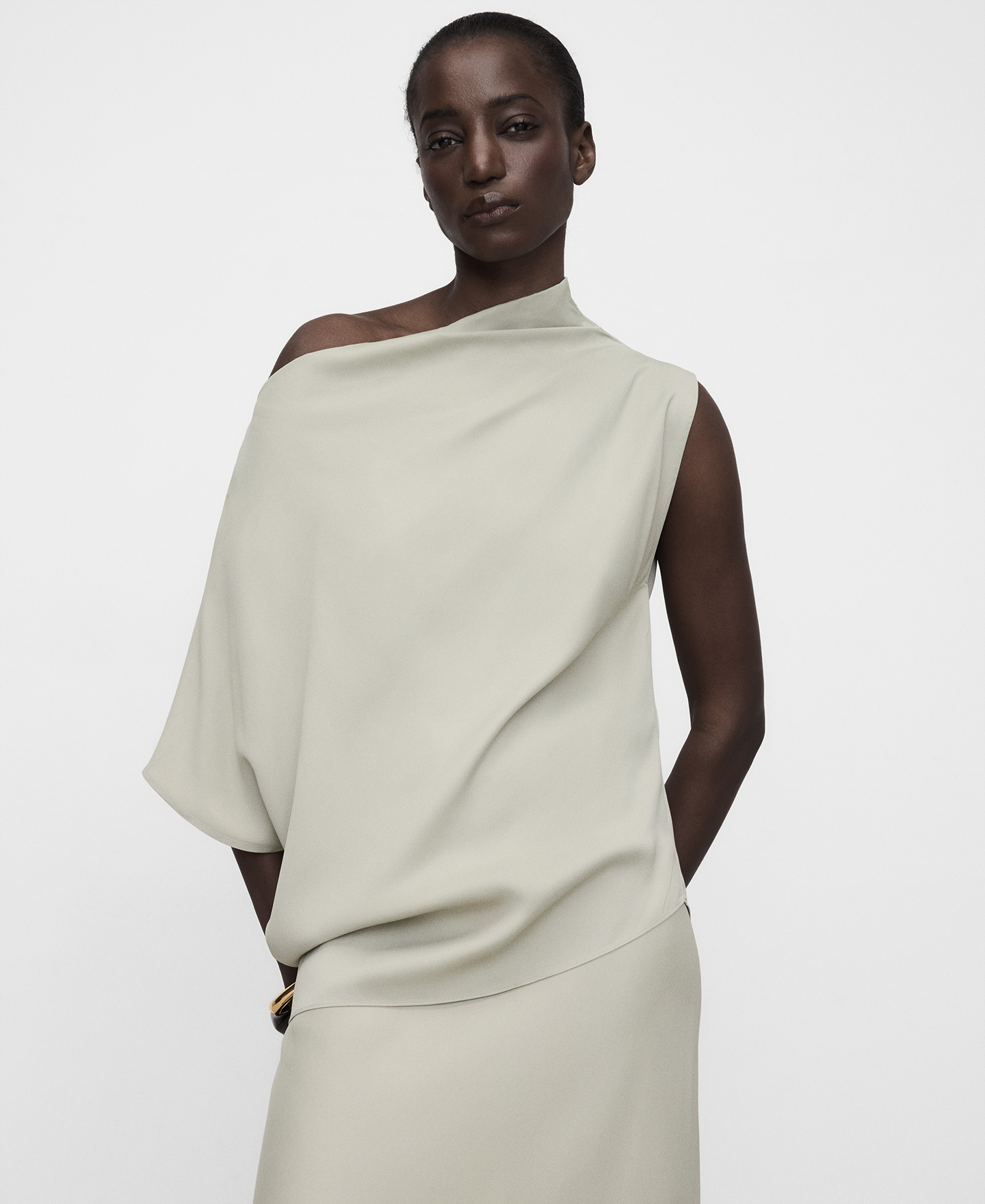 Unstructured flowy top image number 0