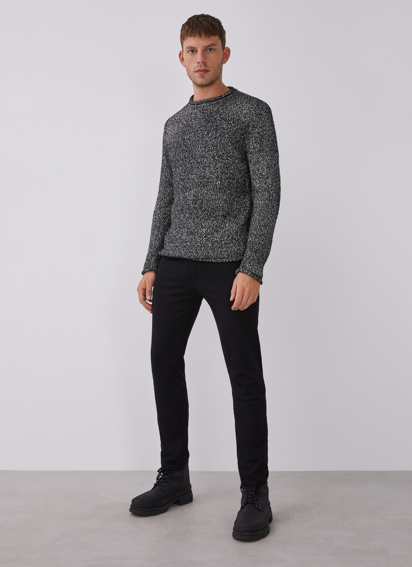 Mottled sweater with roll edges image number 5