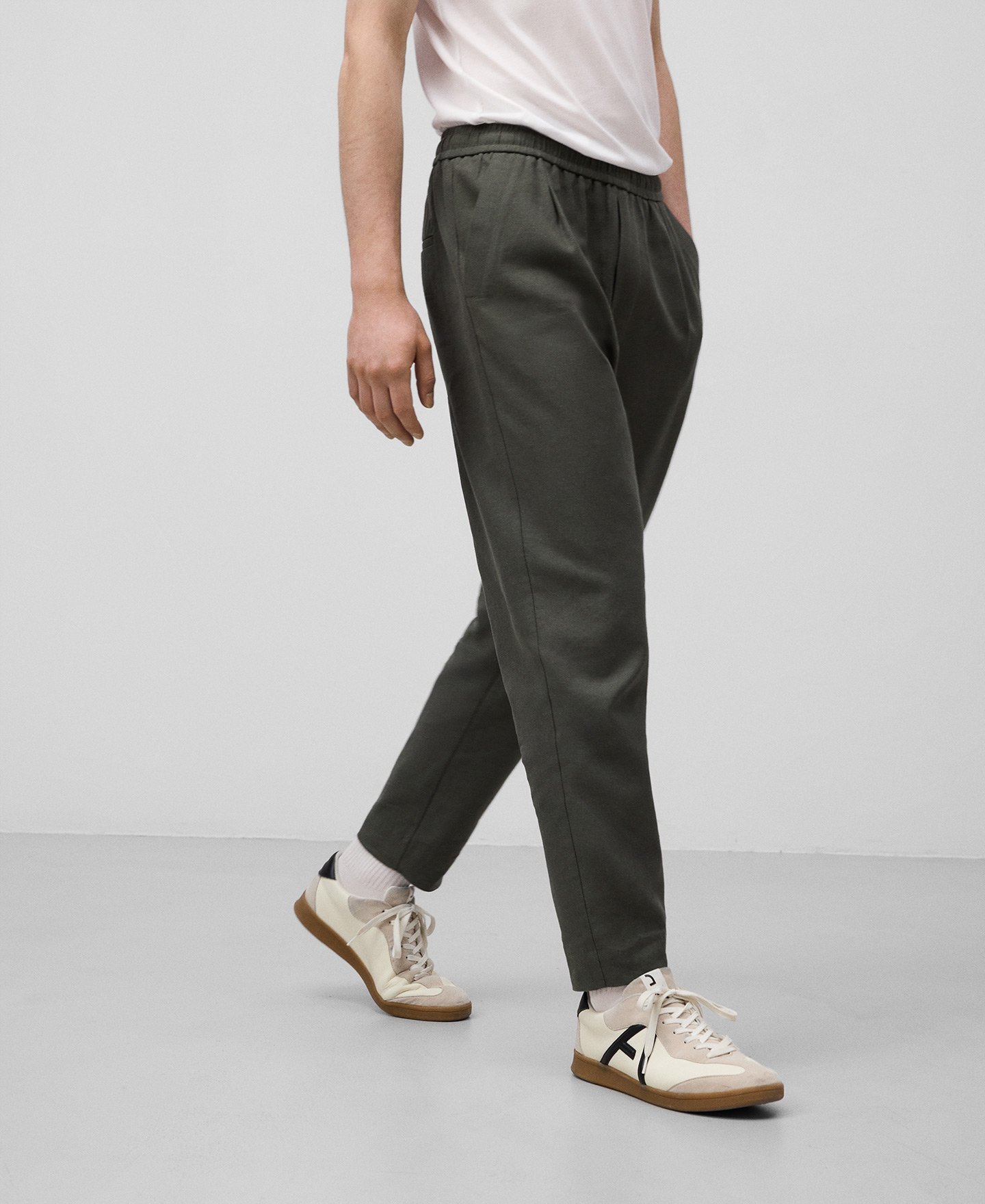 Pantalón algodón y lino europeo hombre image number 0