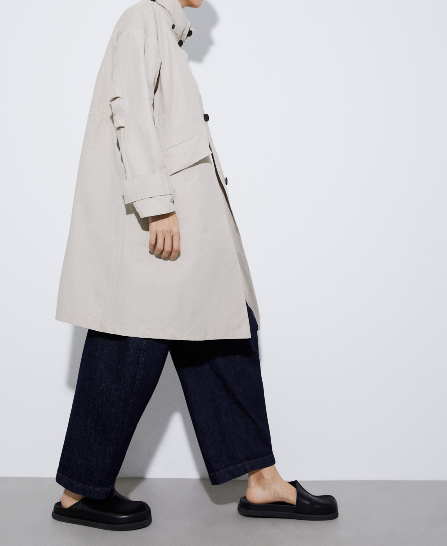 Long parka in cotton and nylon image number 1