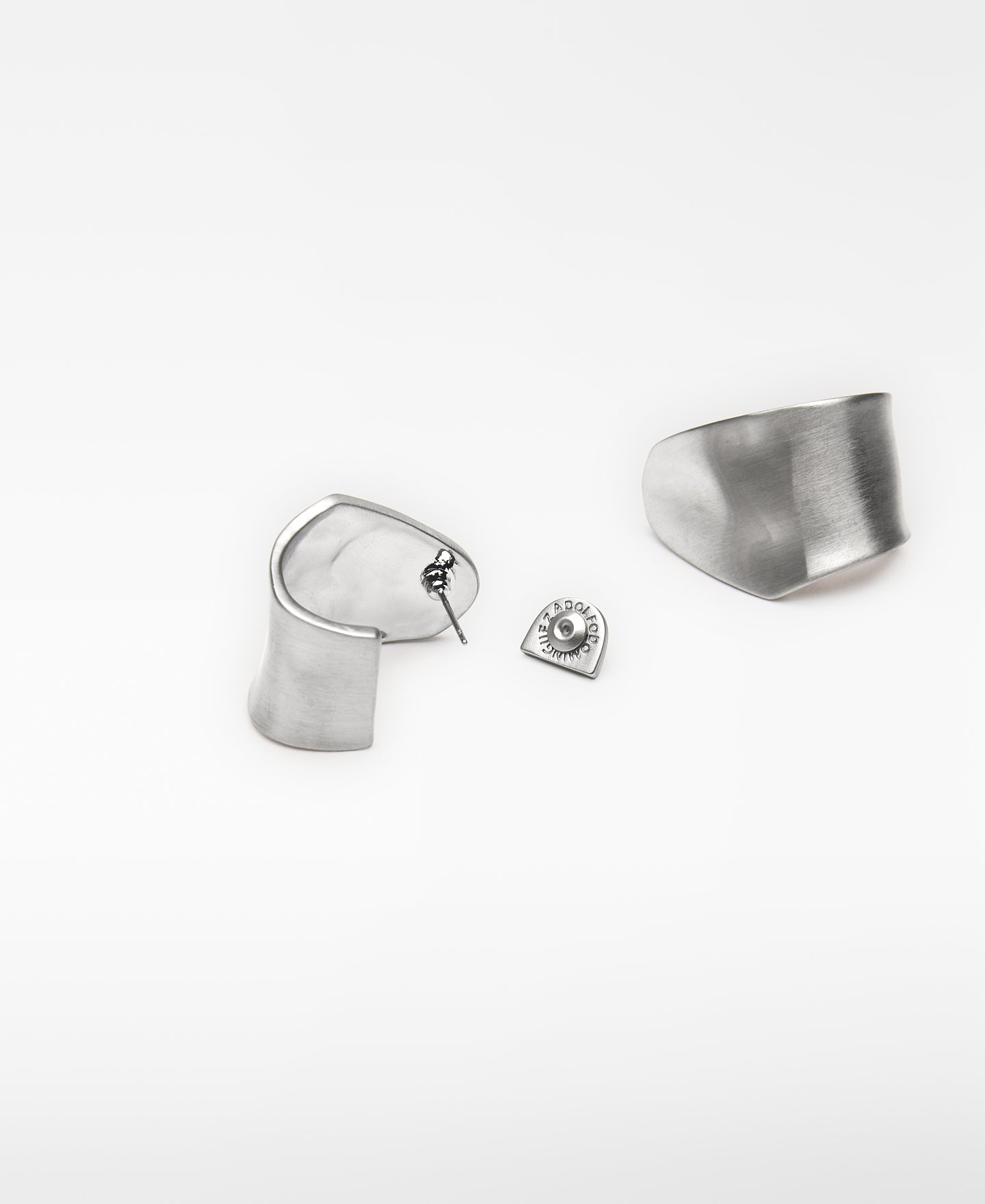 Metallic irregular earring hoops woman image number 2