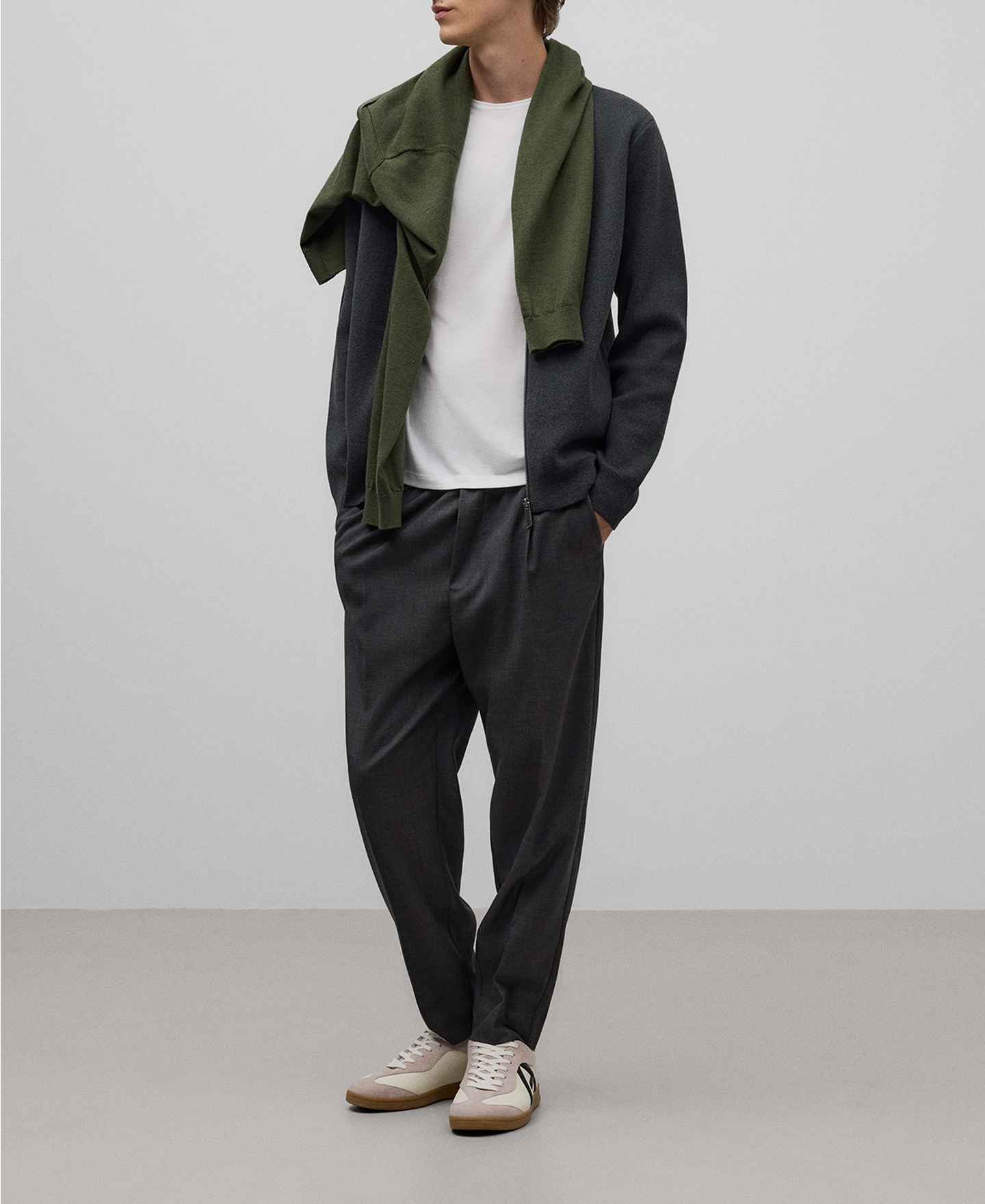 Jogger trousers man image number 1