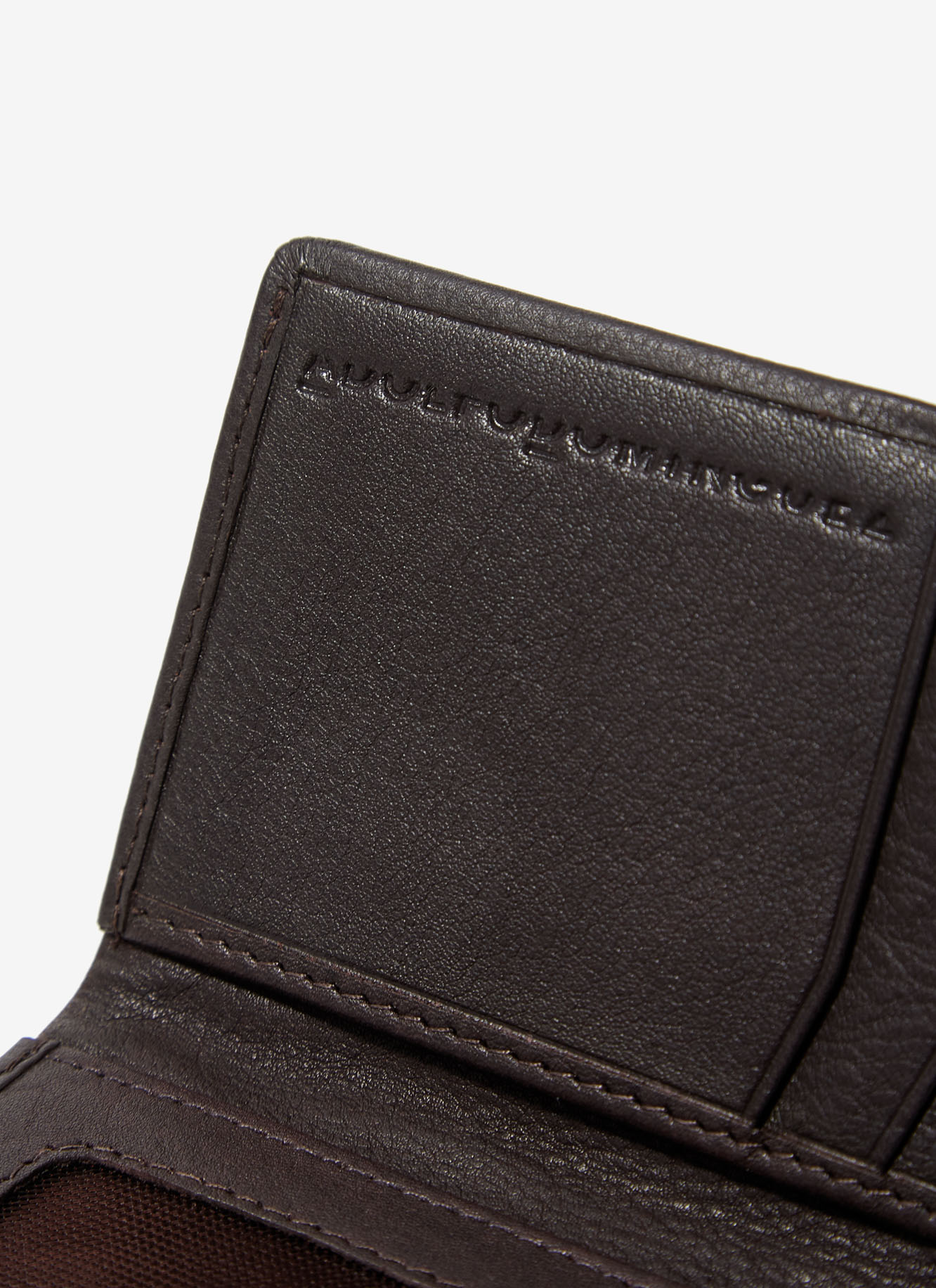 Leather wallet with elastic closure image number 3