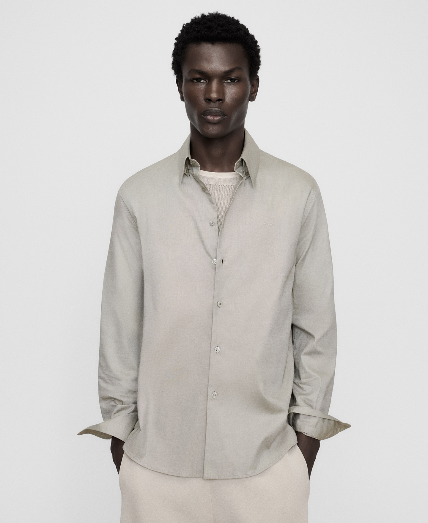 Regular fit spread collar shirt image number 0
