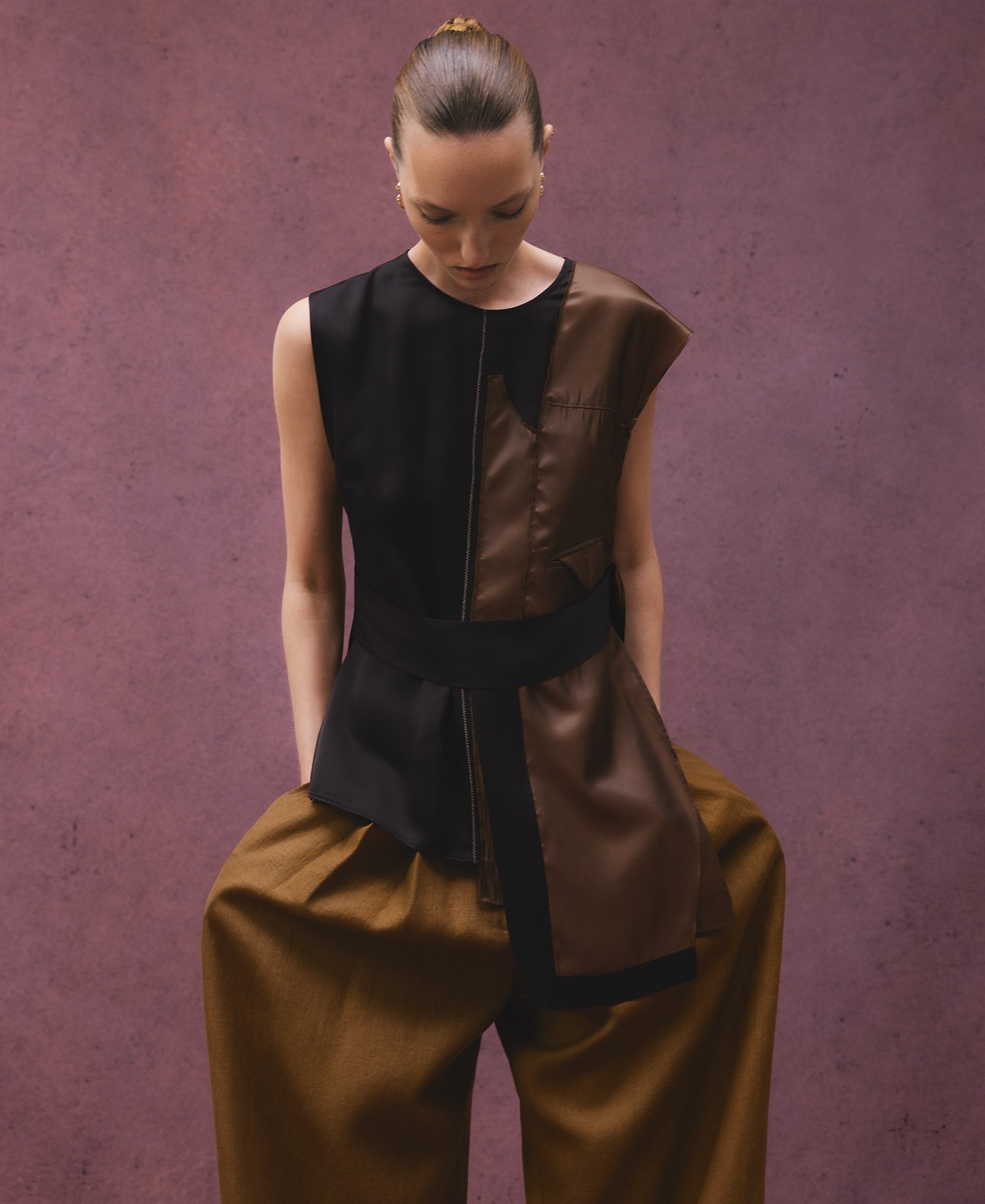 Top with overlay piece woman image number 3