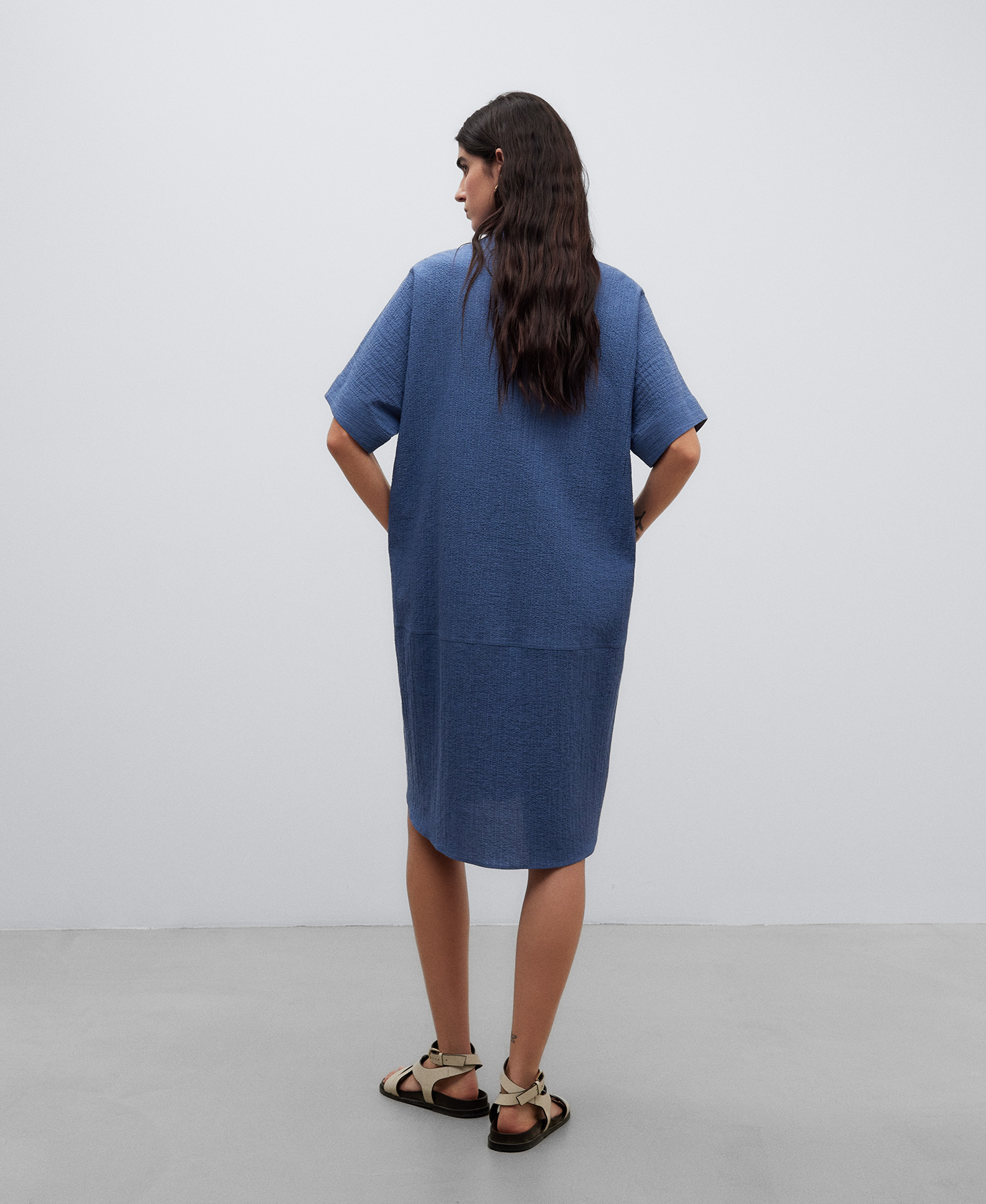 Vestido midi en algodón azul mujer image number 2
