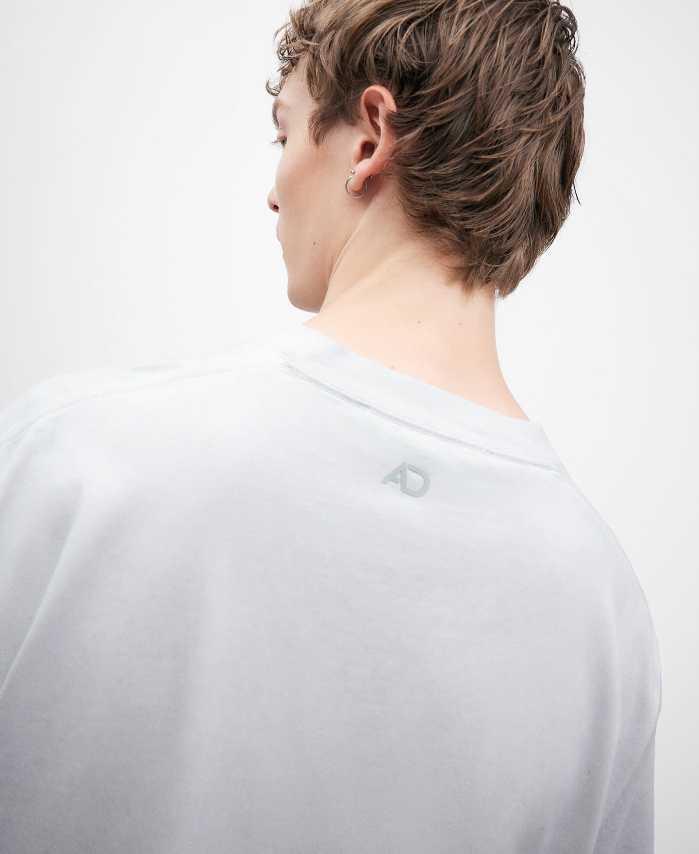 T-shirt de algodão cinzento para homem image number 3