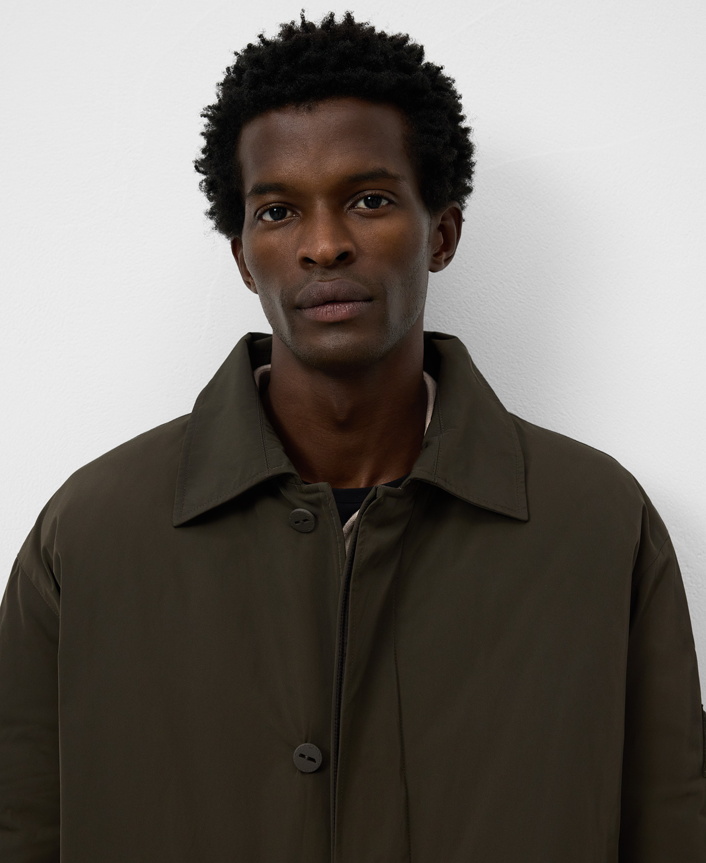 Lapel collar padded trench coat man image number 3