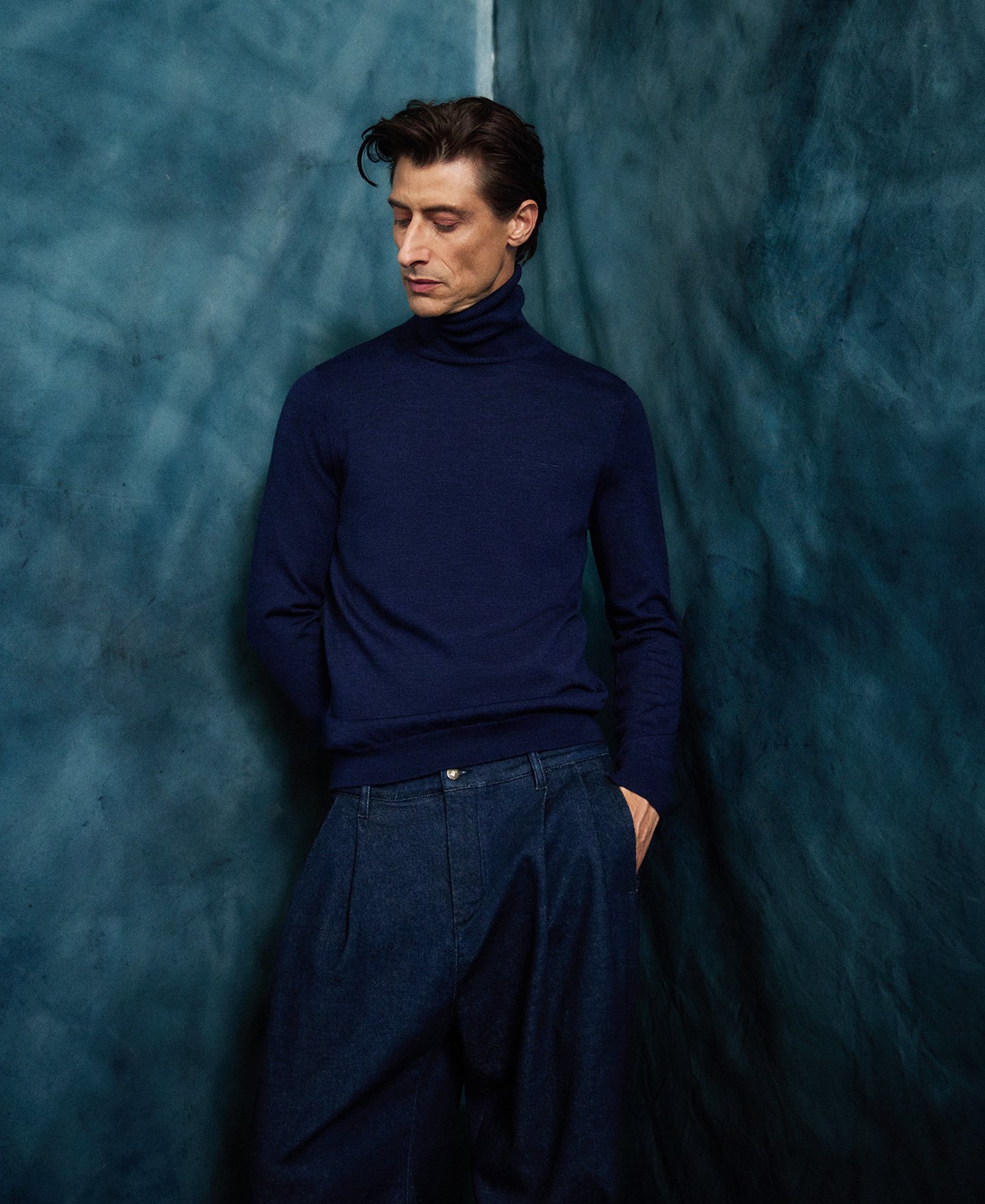 Cotton denim chino trousers man image number 2