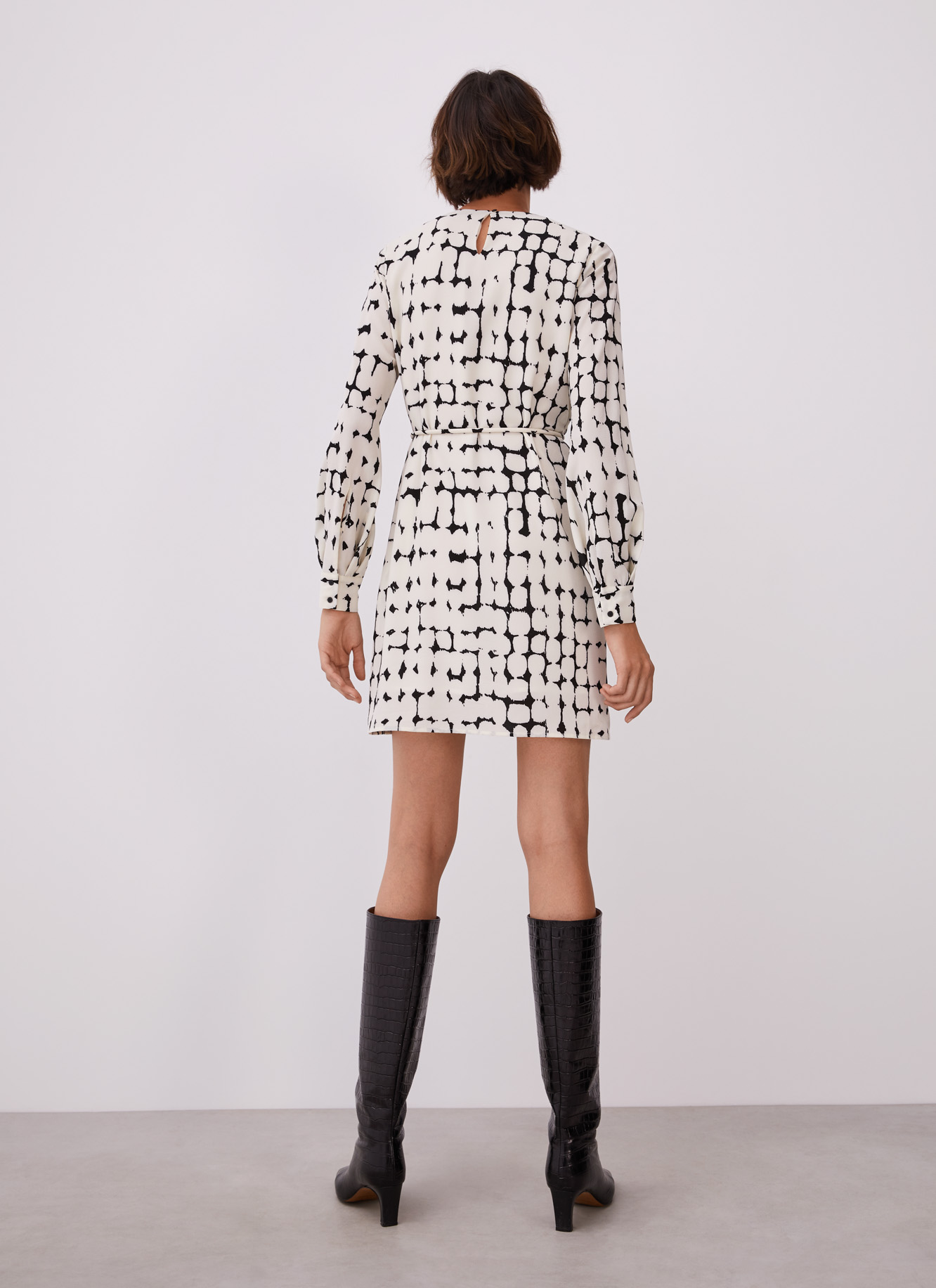 Mini dress with signature print image number 1