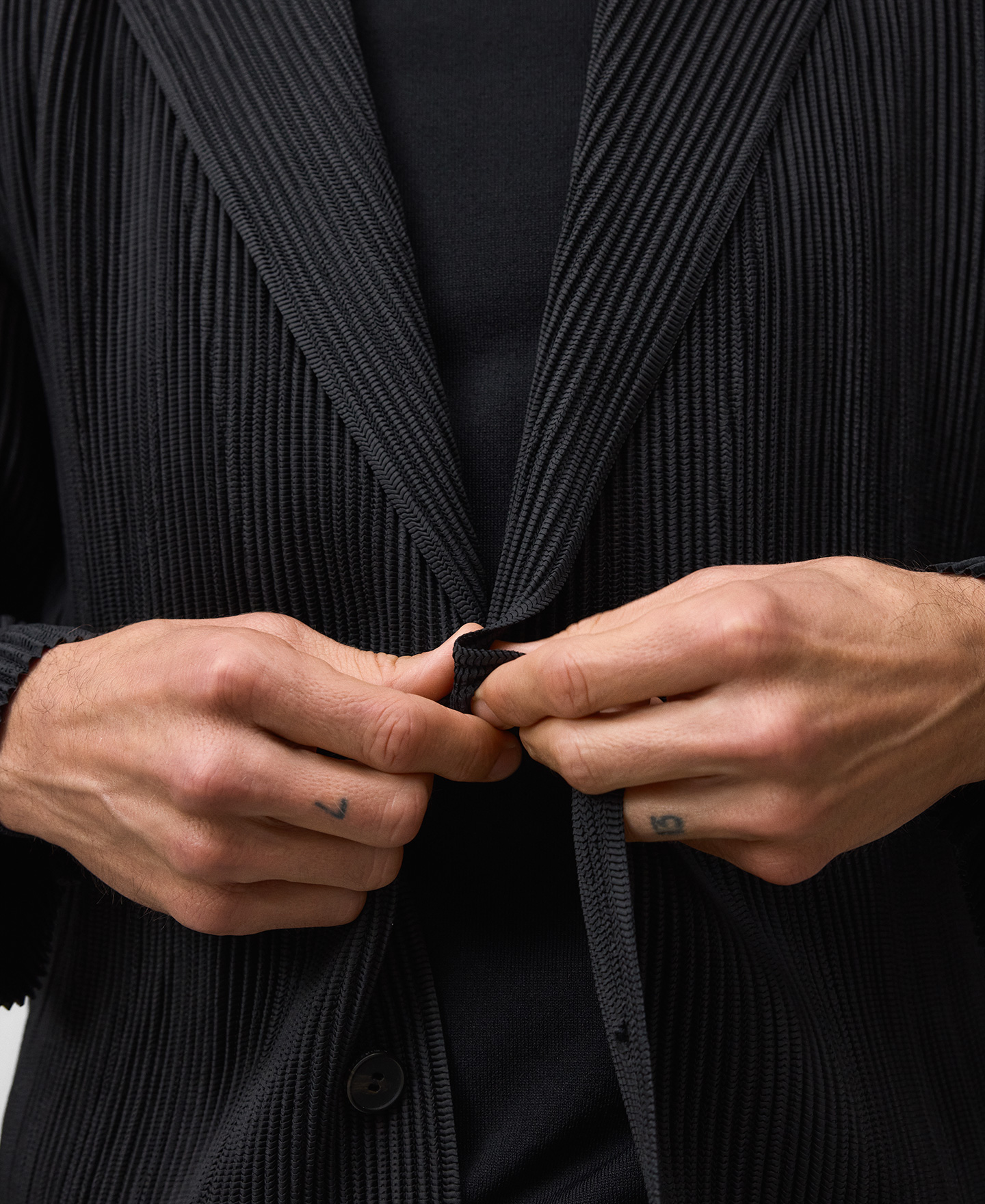 Crinkle blazer man image number 3