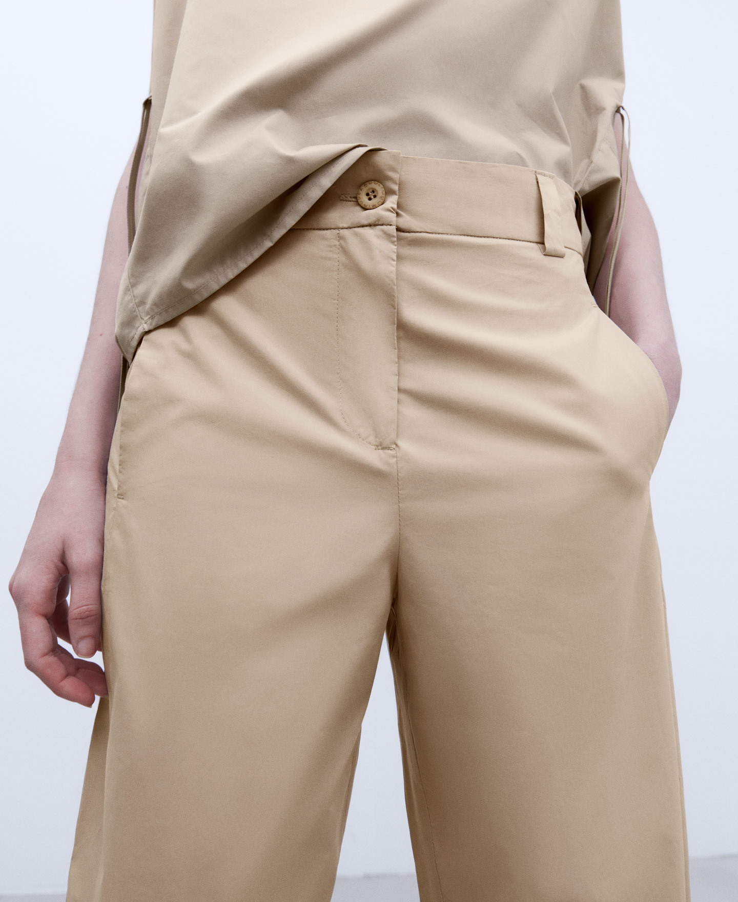 Ethical cotton high rise trousers image number 3