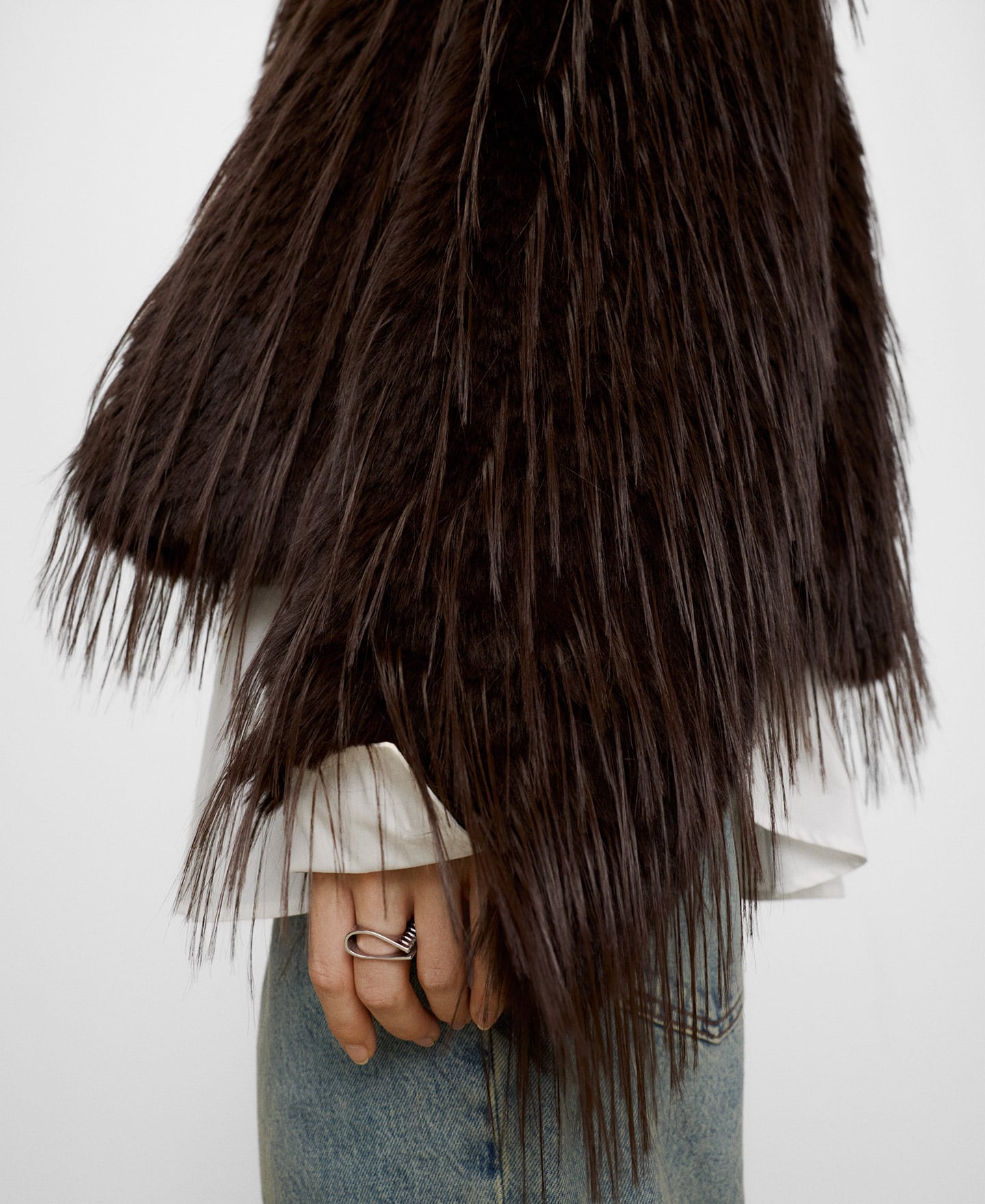 Long-haired faux fur coat image number 3