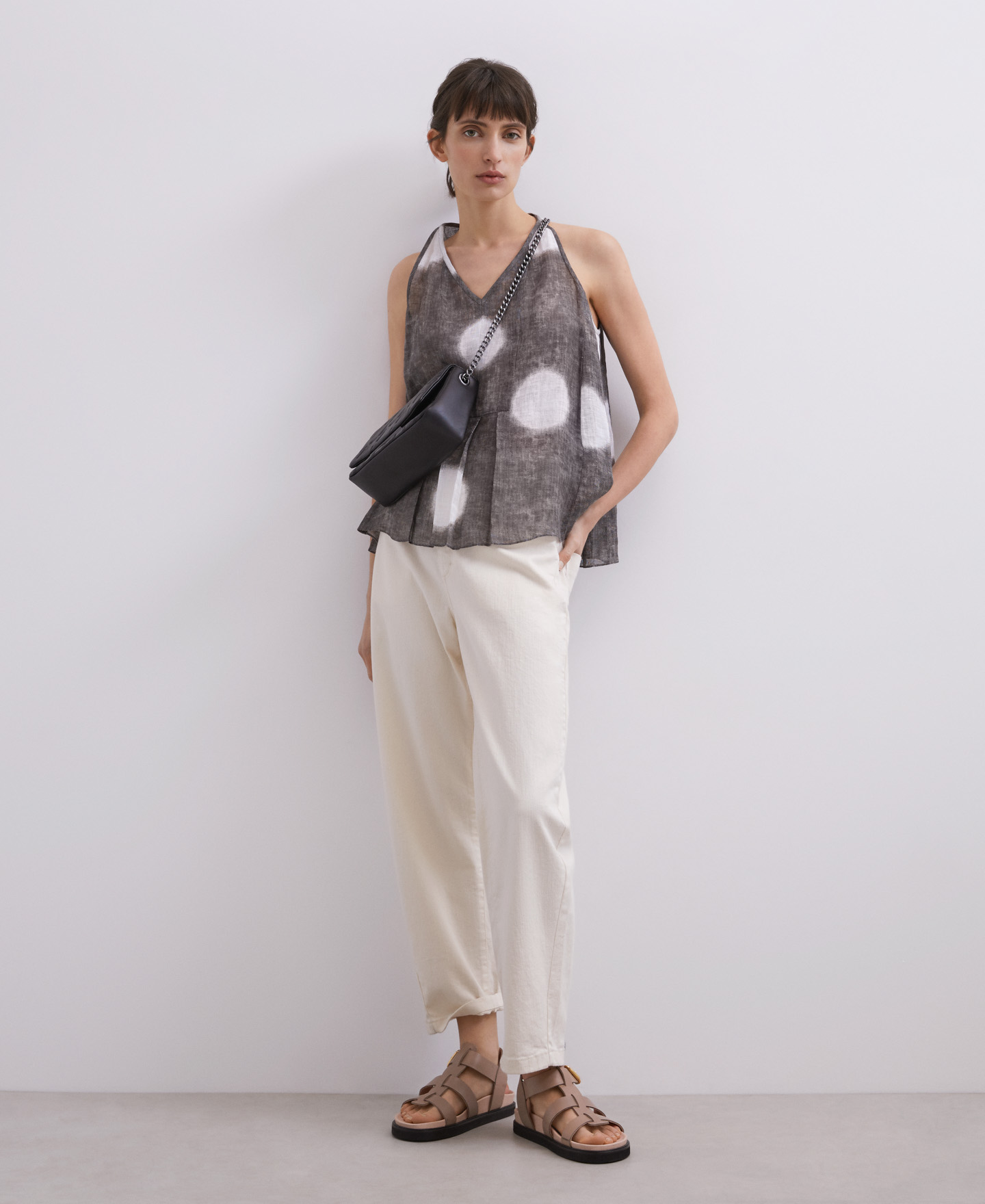 Top estampado en lino azul image number 3