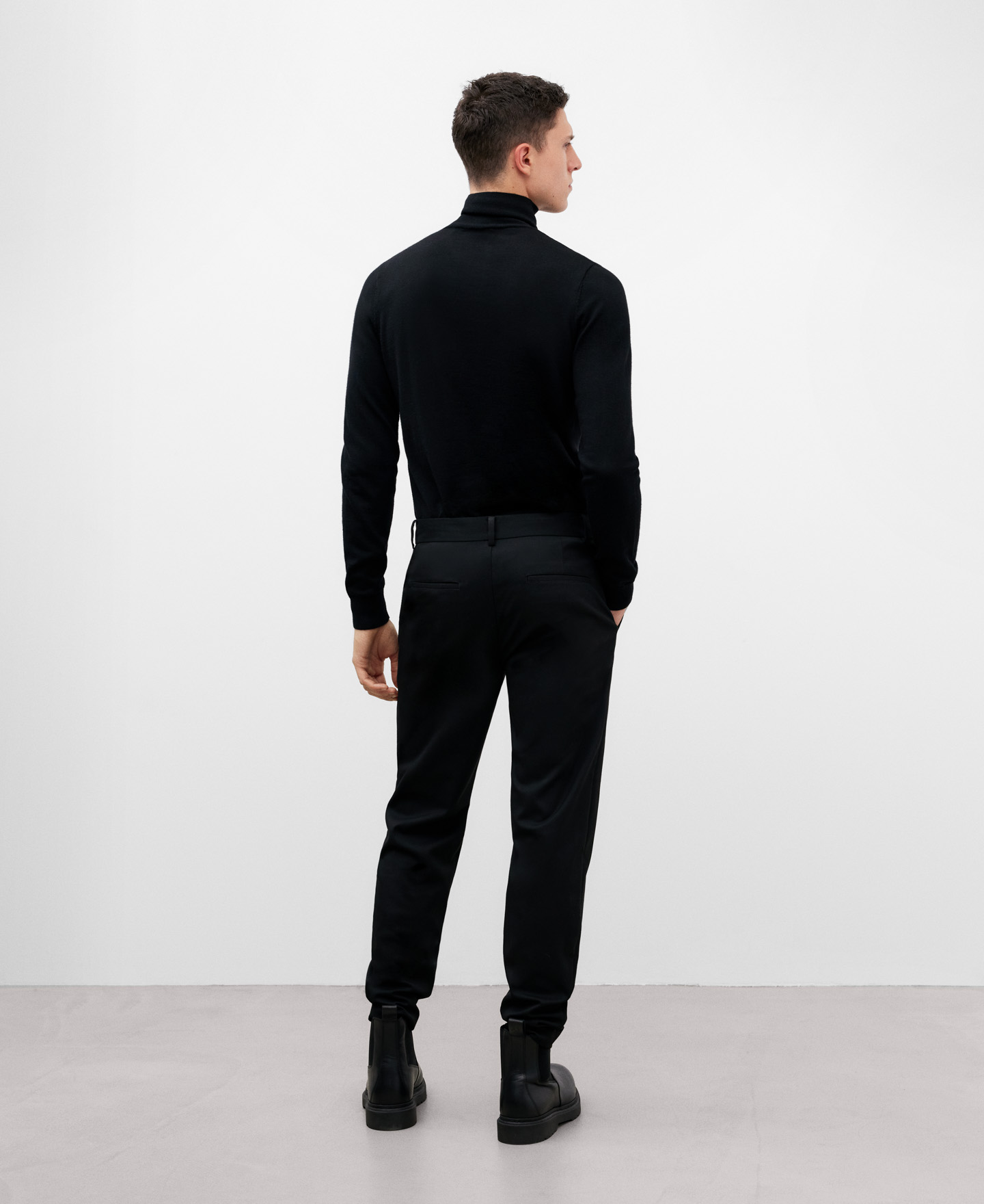 Pantalon de costume noir slim fit image number 2