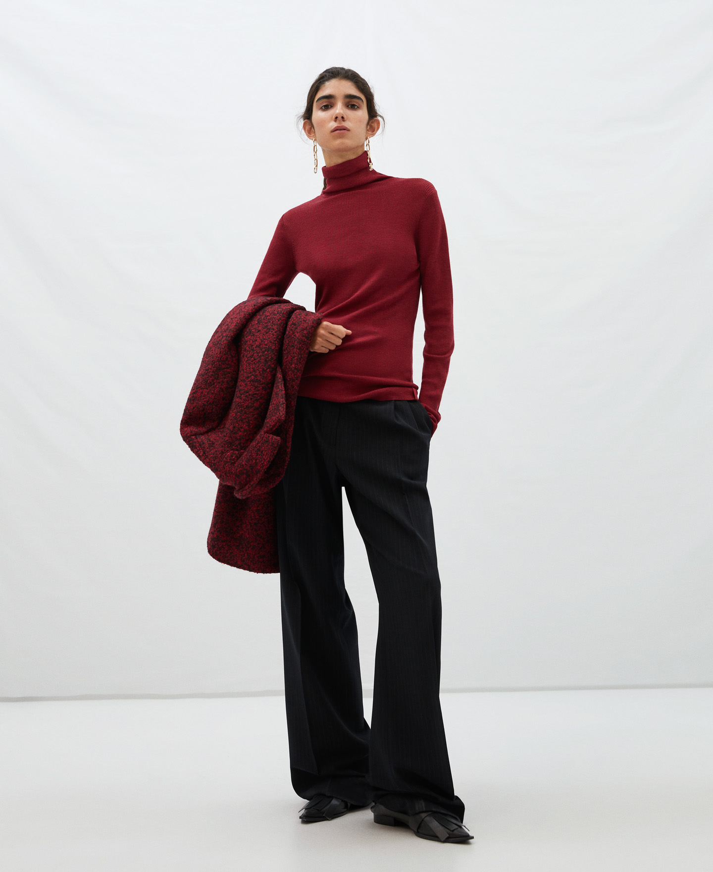 Jersey cuello vuelto en lana merino image number 1