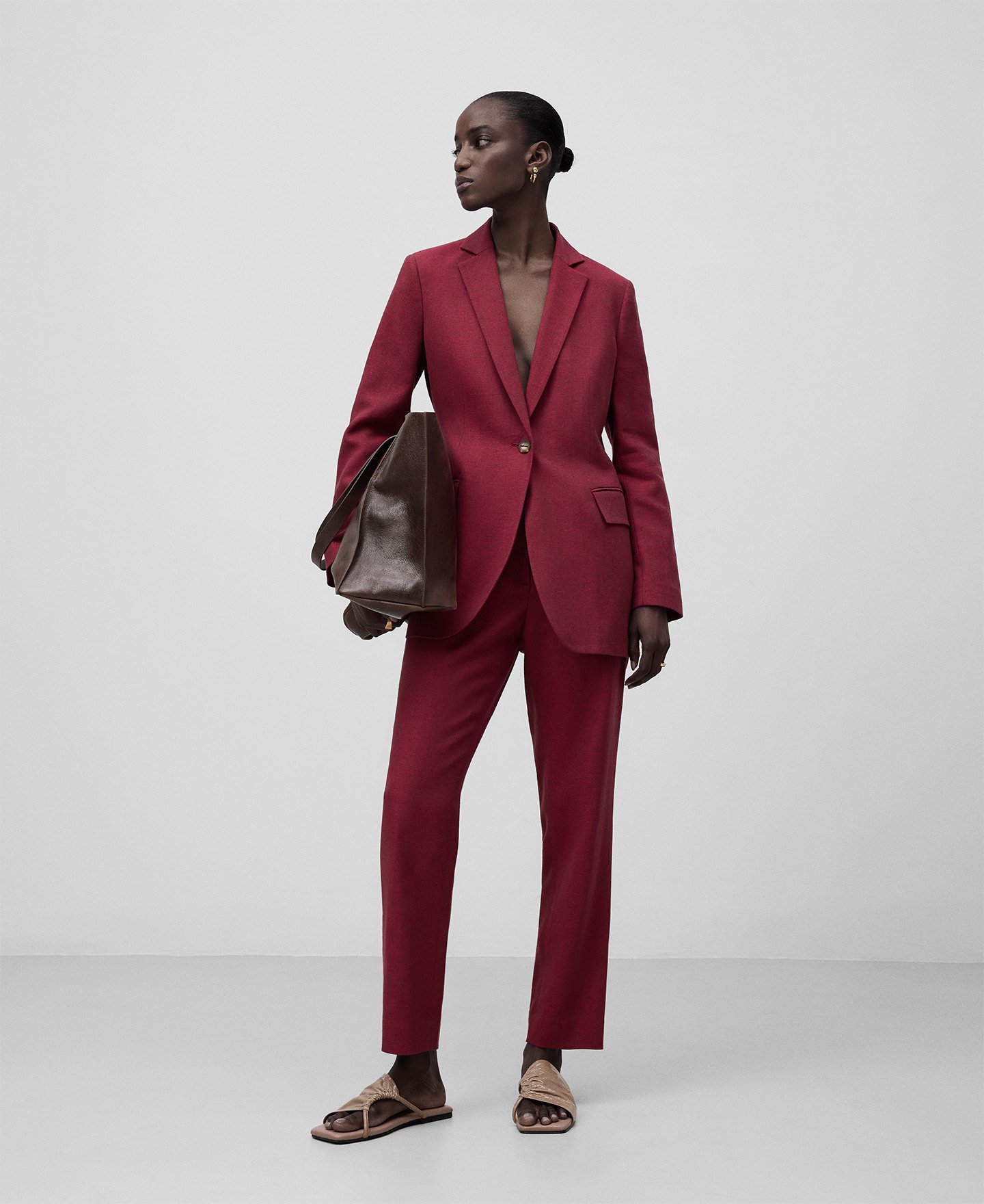 Blazer con lino europeo mujer image number 1