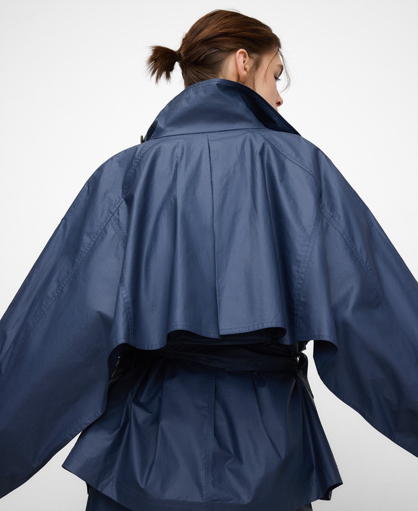 Funnel neck short trench coat image number 5