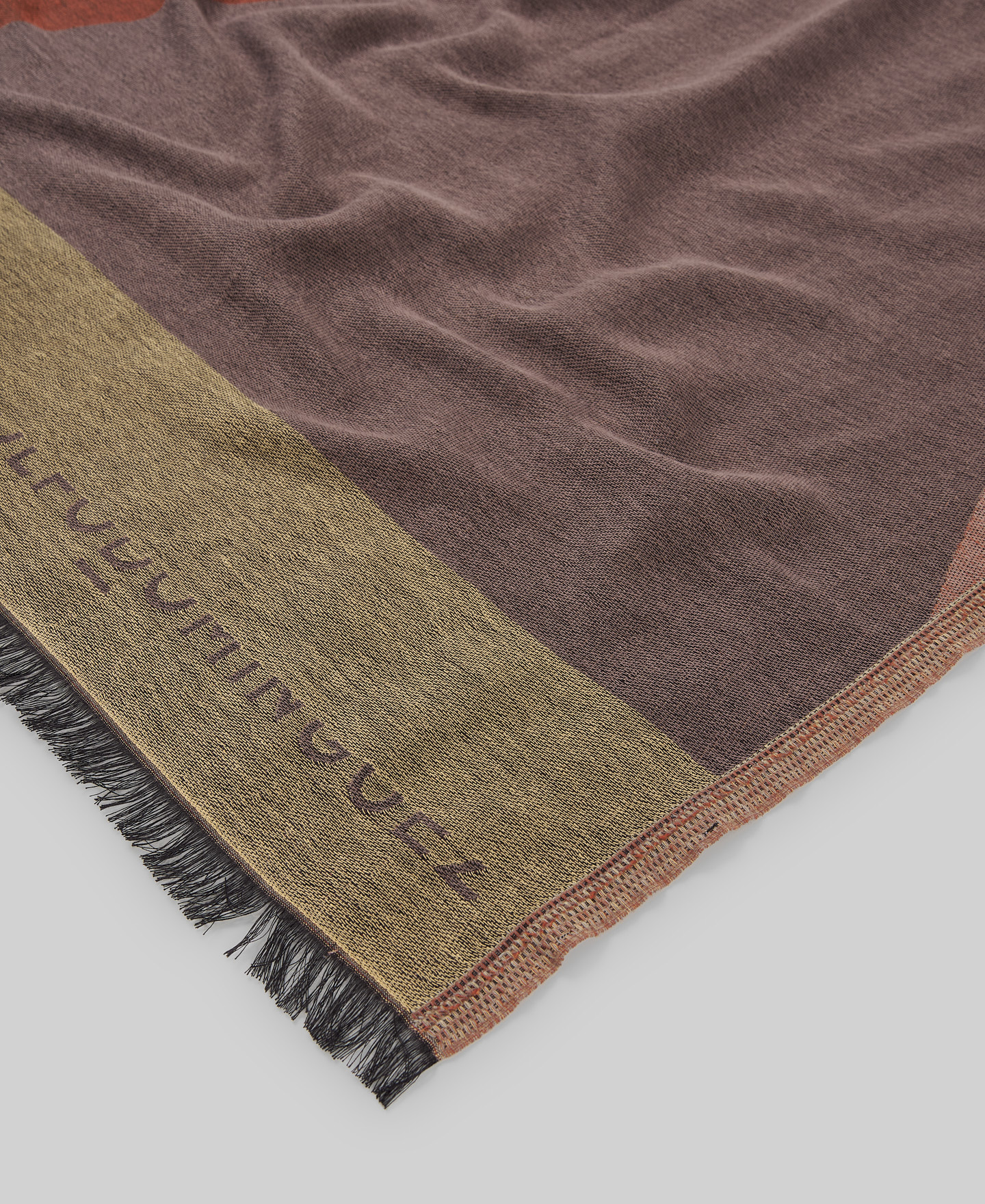 Chal jacquard estampado geom&eacute;trico mujer image number 2