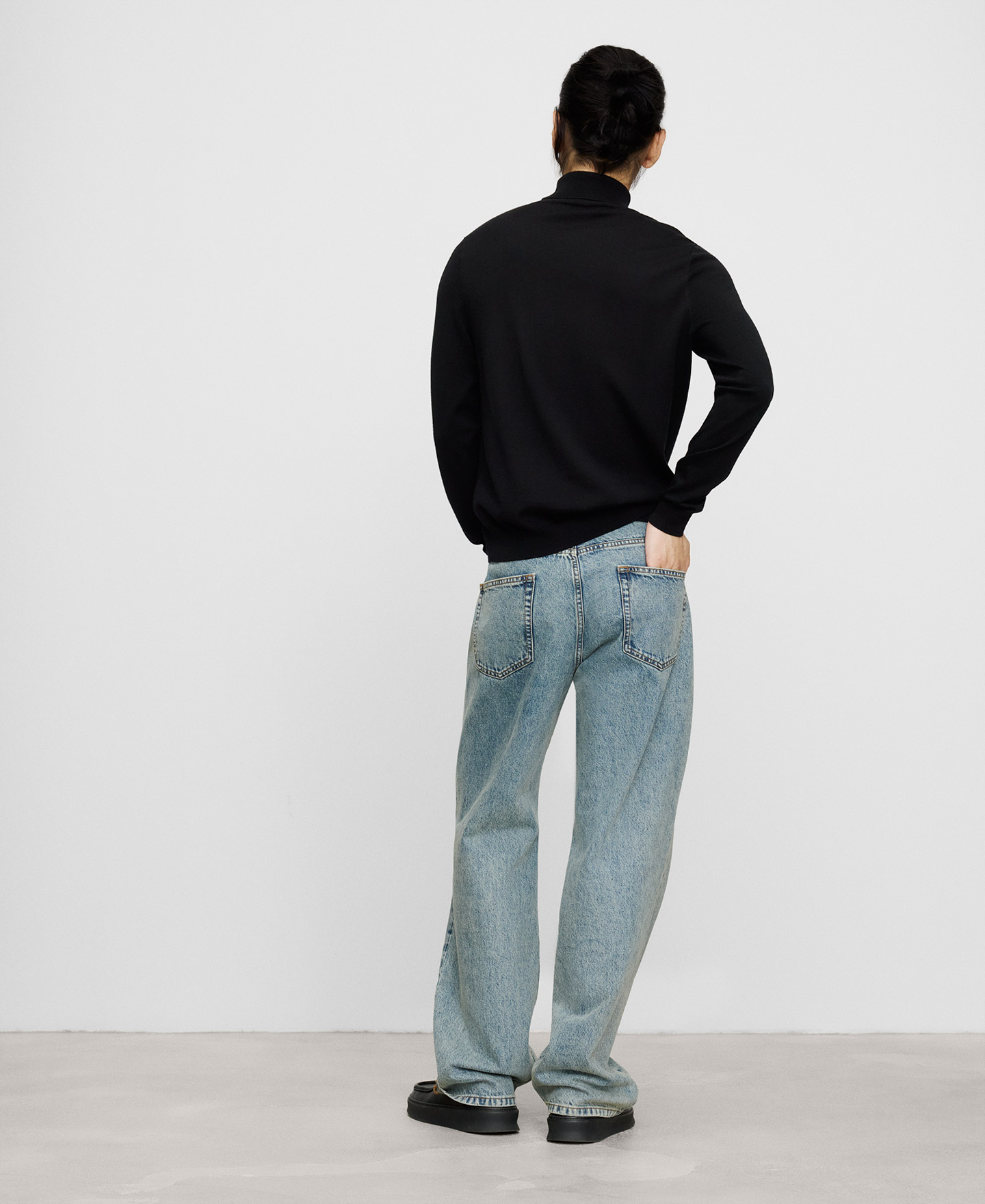 Merino wool mock neck sweater image number 2