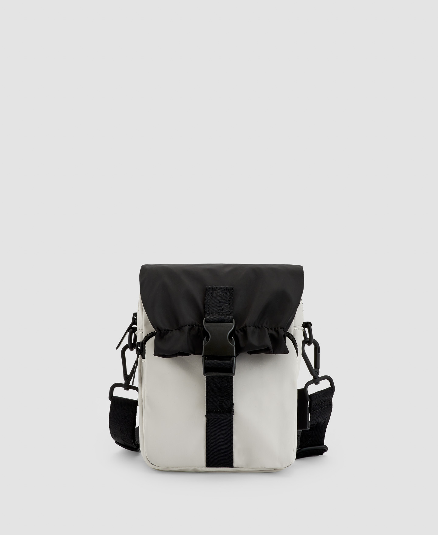 Nylon carabiner shoulder bag image number 0