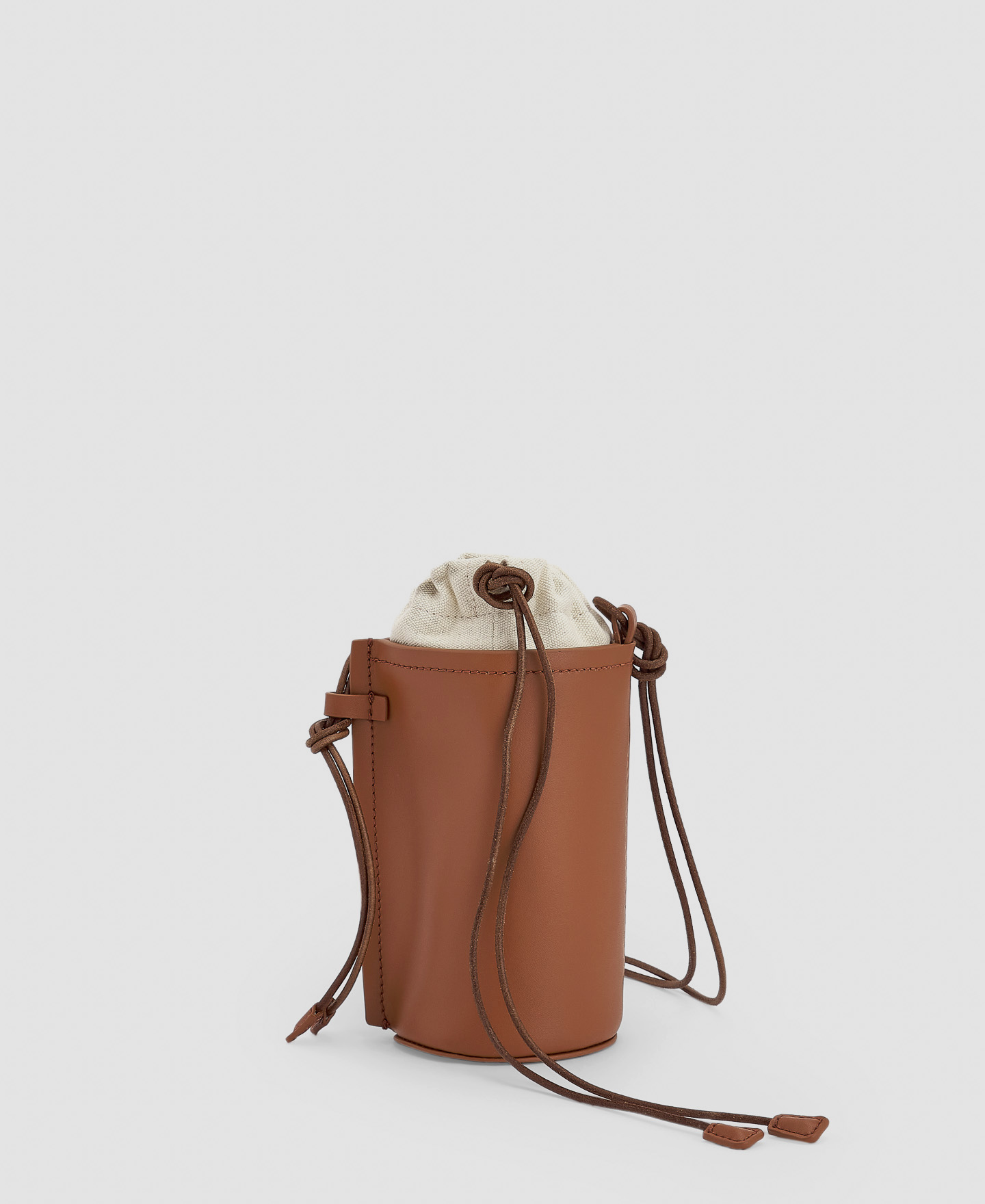 Circular shoulder bag in bovine leather image number 0