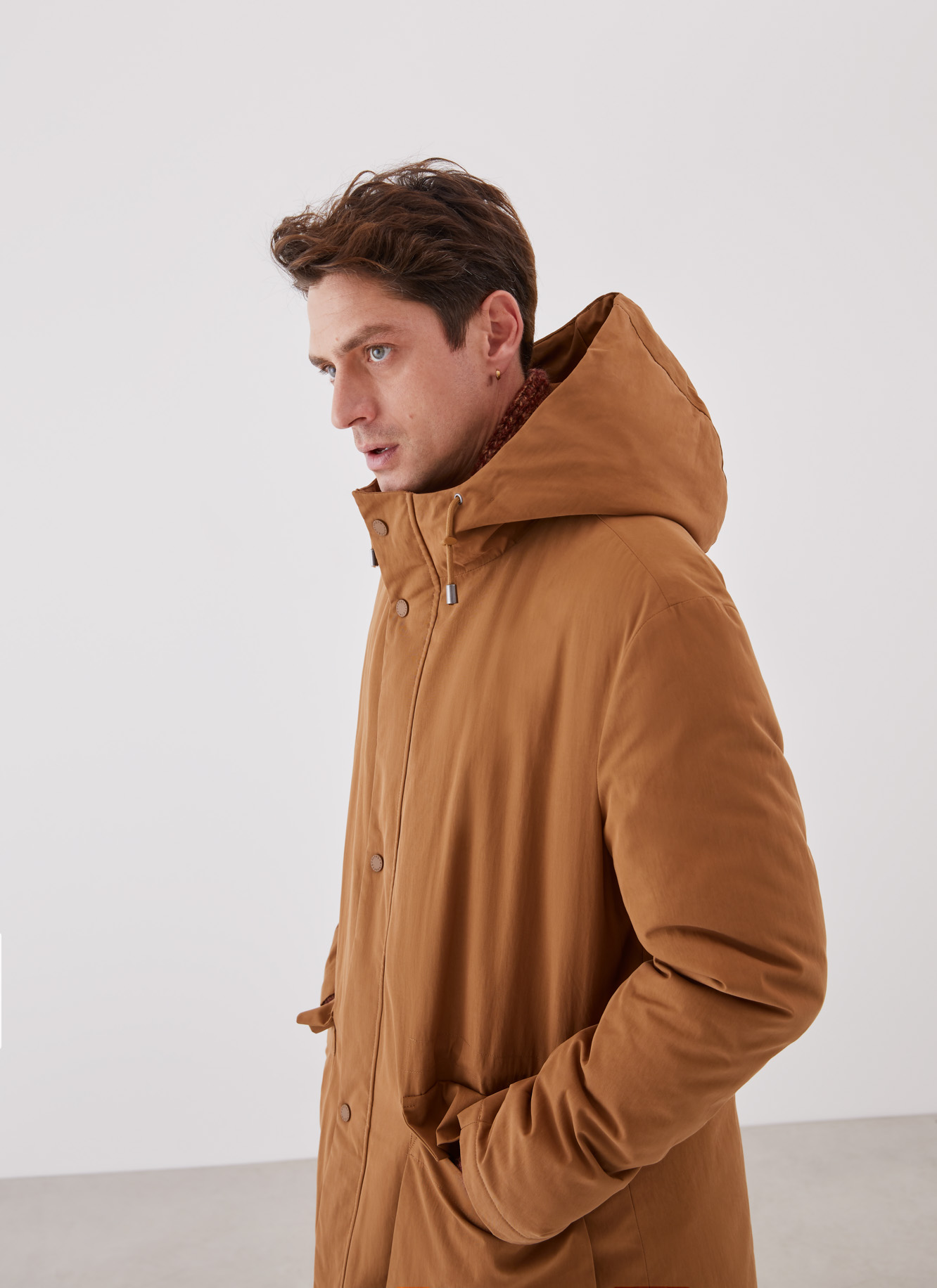 Cotton padded parka with hood image number 4