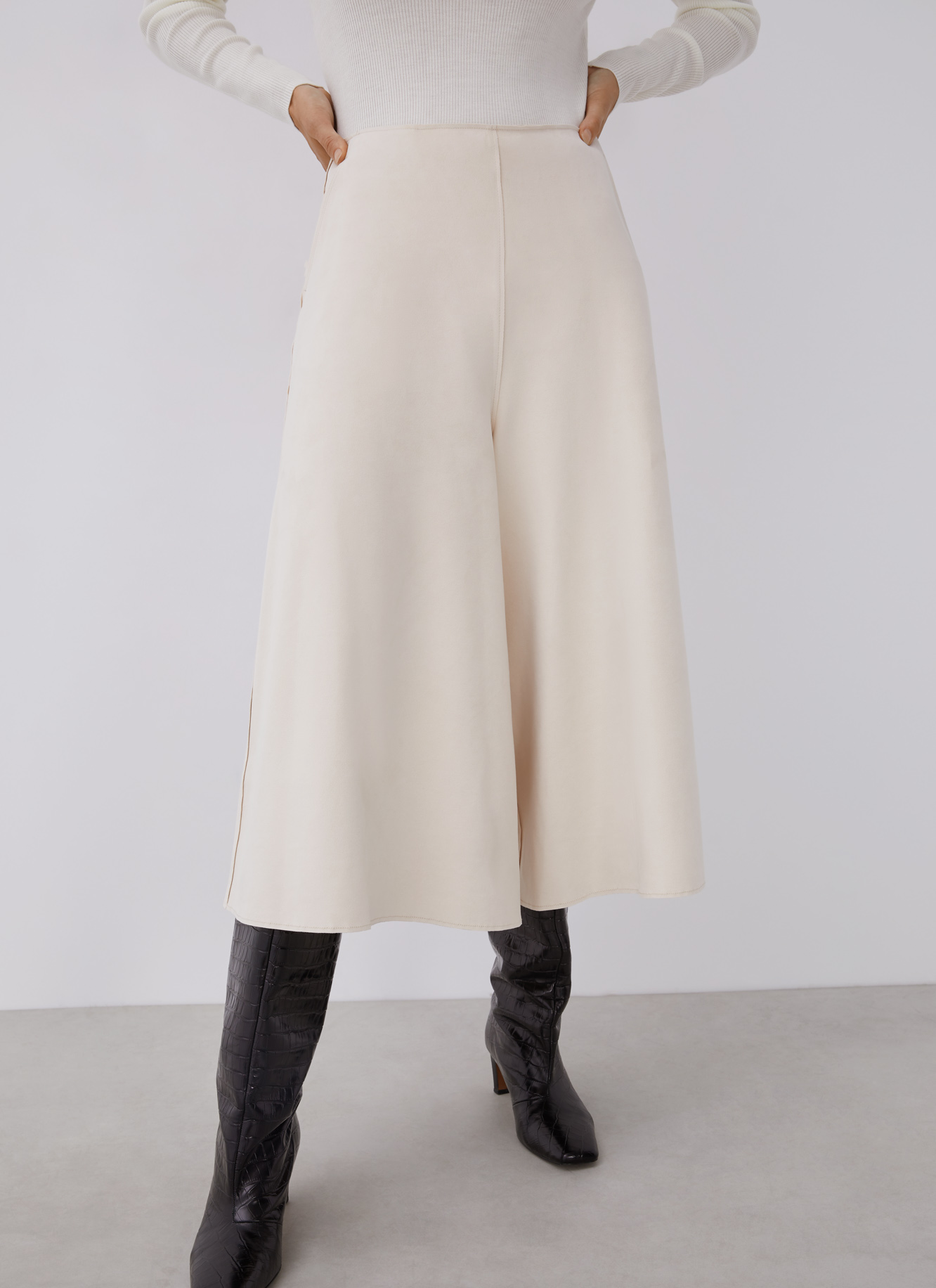 Viscose trouser skirt image number 0
