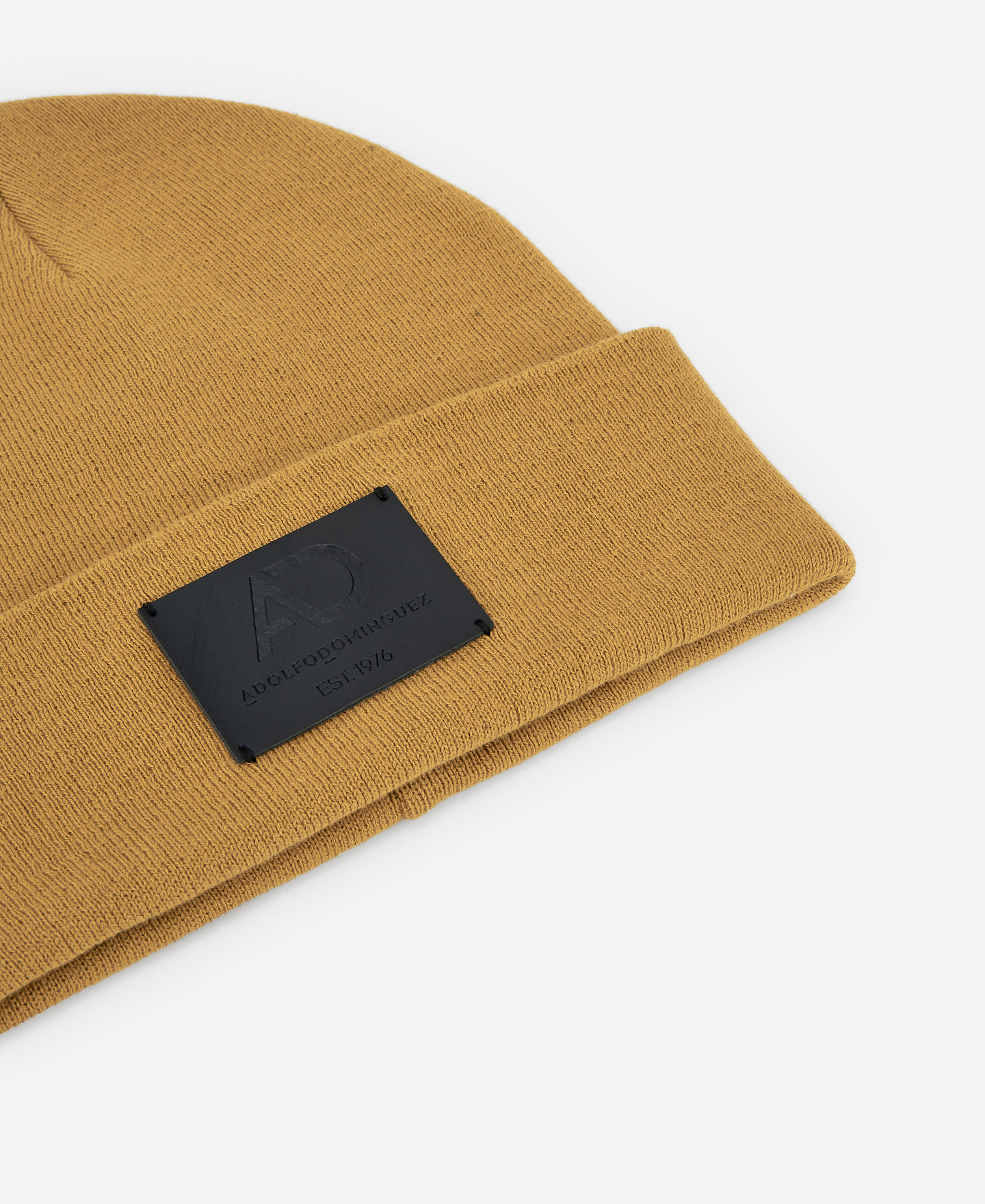 Beanie en algodón con logo frontal image number 1
