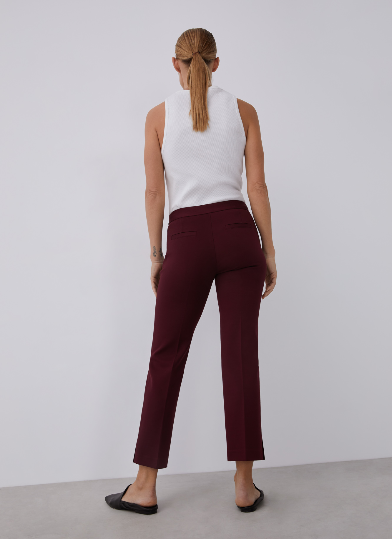 Straight trousers with French seams image number 1
