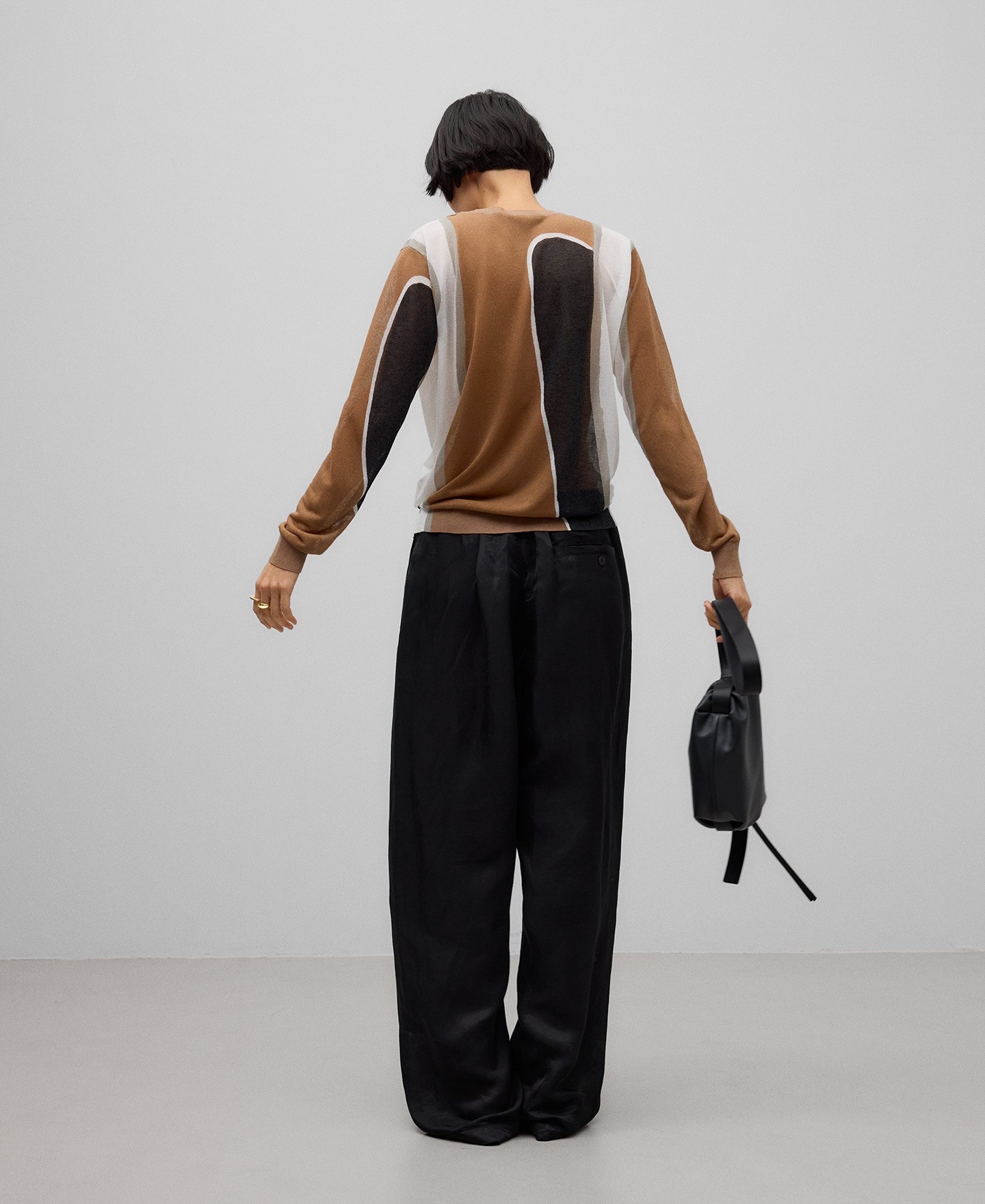 Printed fine knit sweater woman image number 2