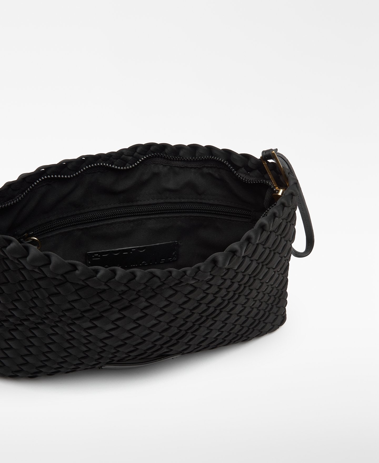 Braided fabric clutch woman image number 1