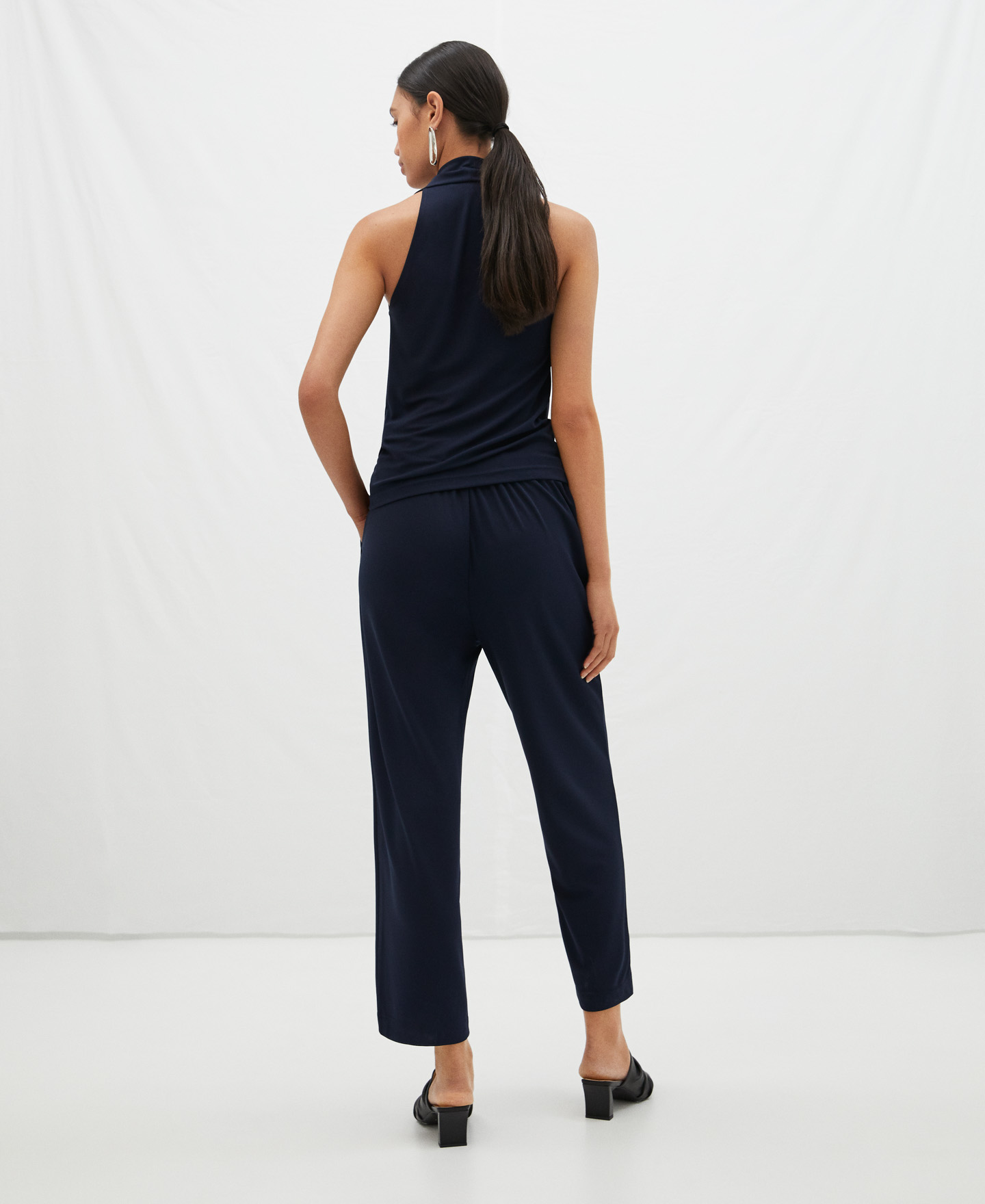 Oversize rubber knitted trousers image number 2