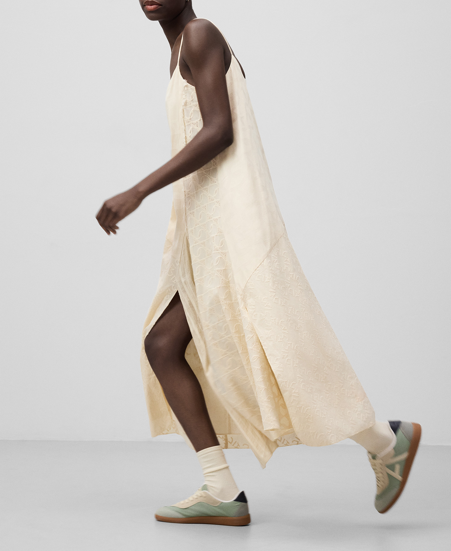 Maxi logo sneaker woman image number 5