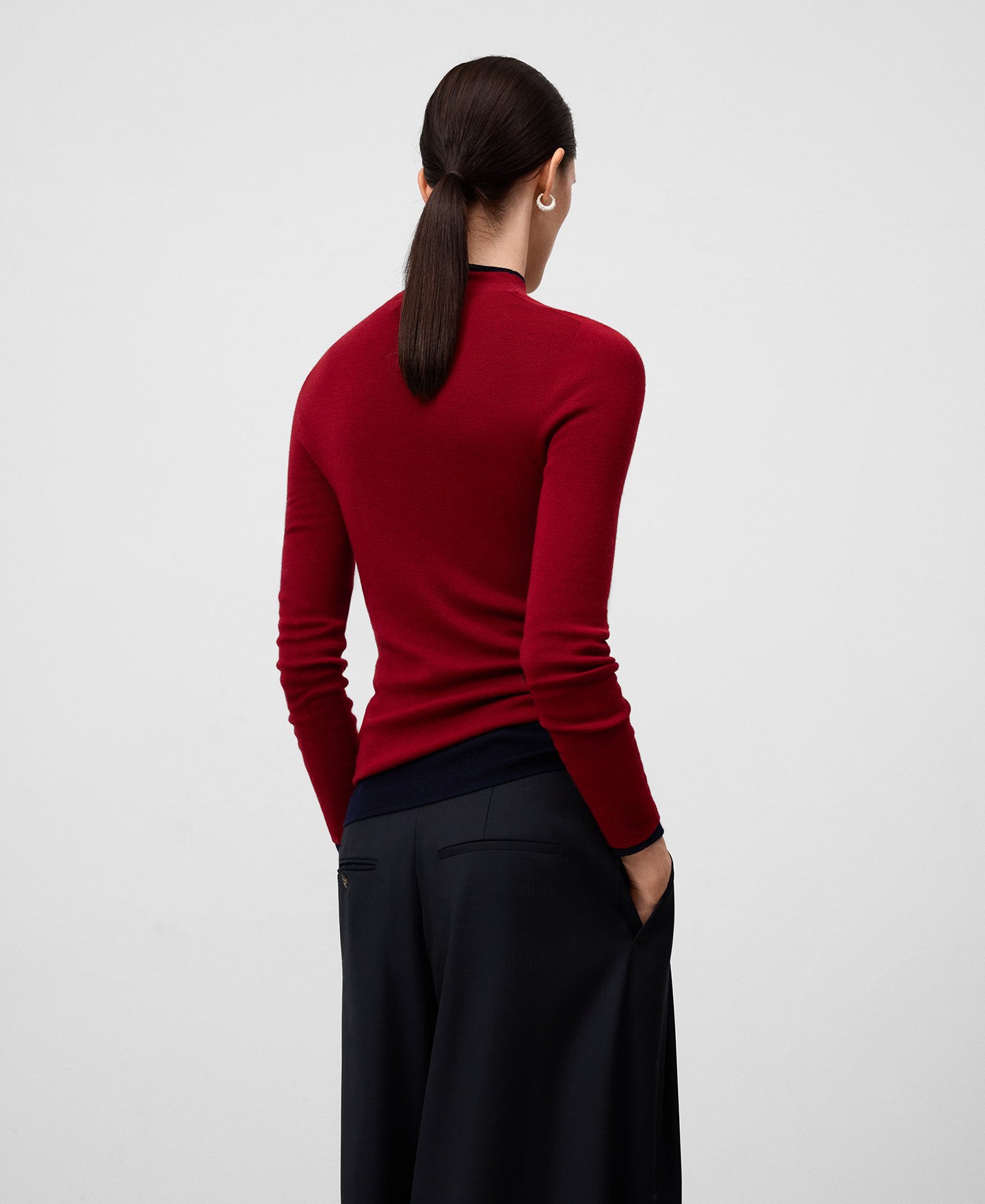 Jersey entallado lana merino mujer image number 2