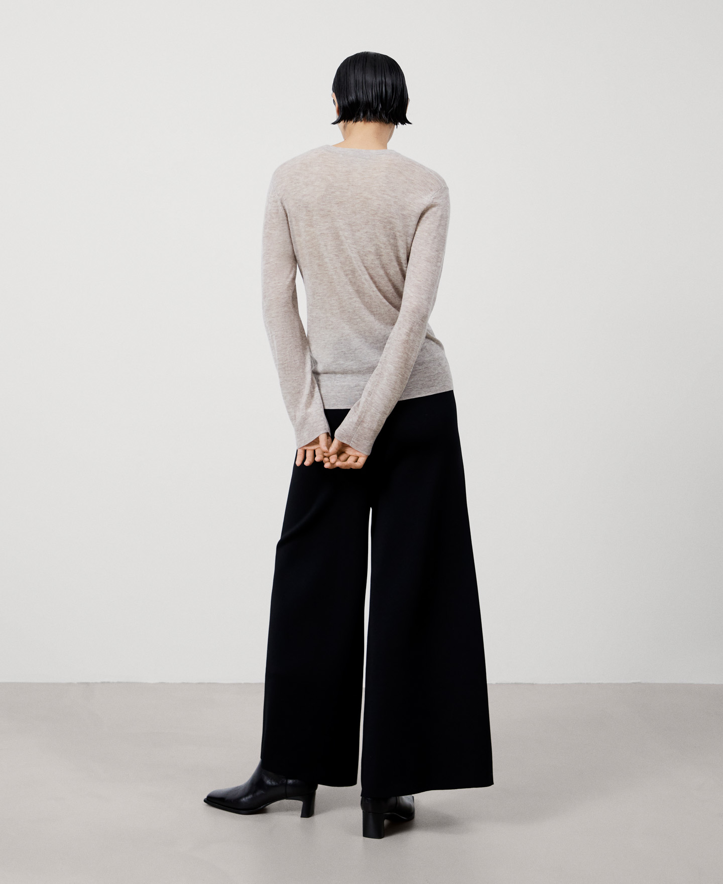 Merino wool crew neck sweater image number 2