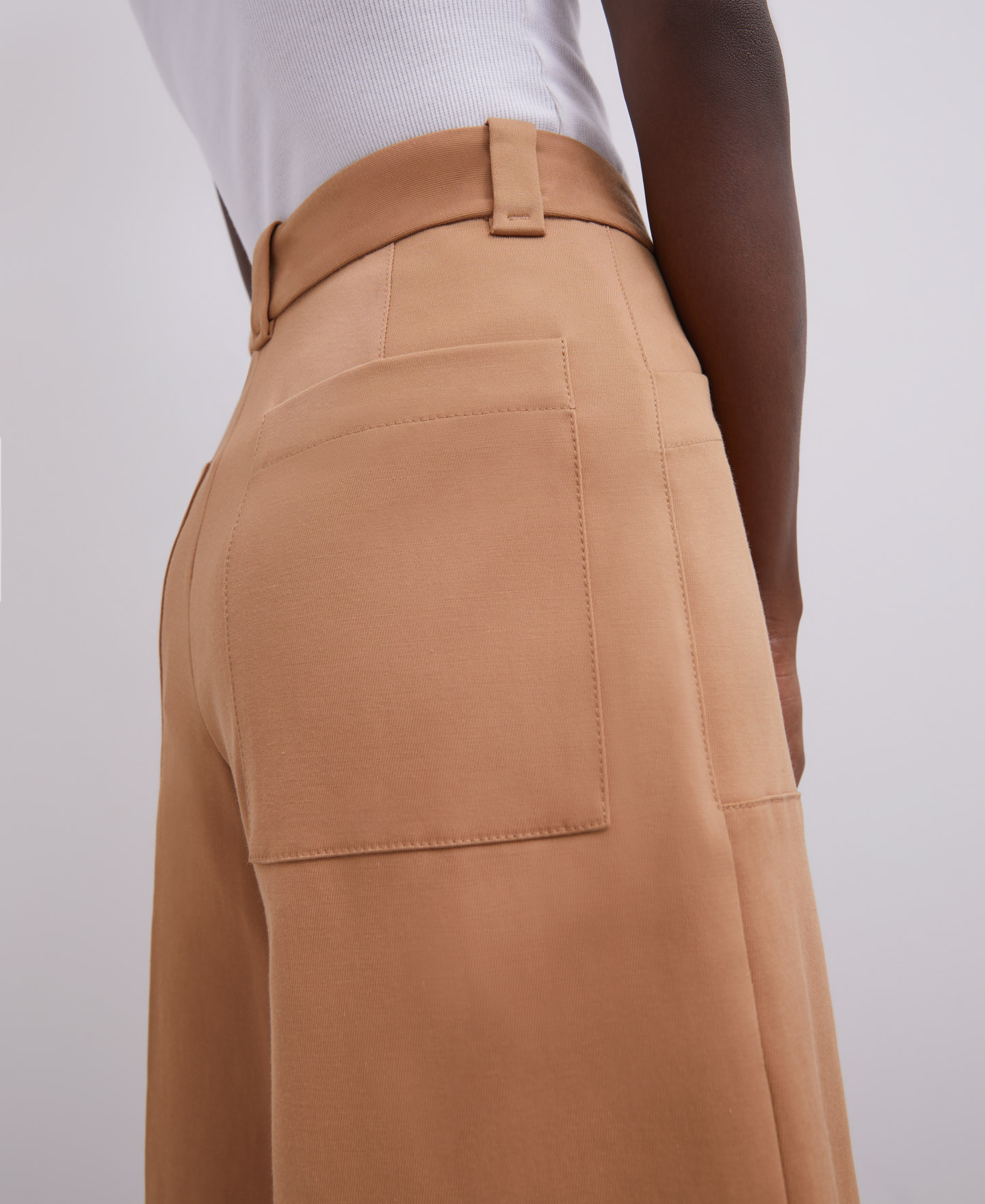 High-waist straight trousers in cotton image number 2