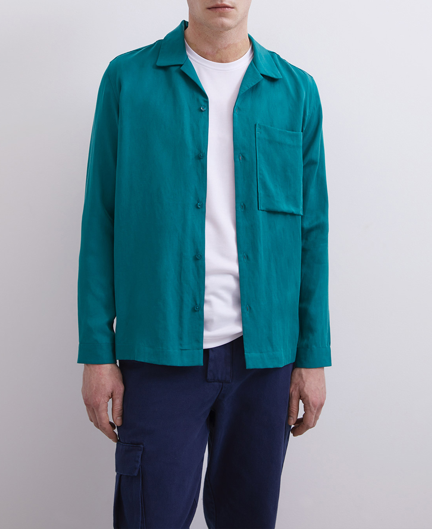 Lyocell and linen bowling collar shirt image number 0