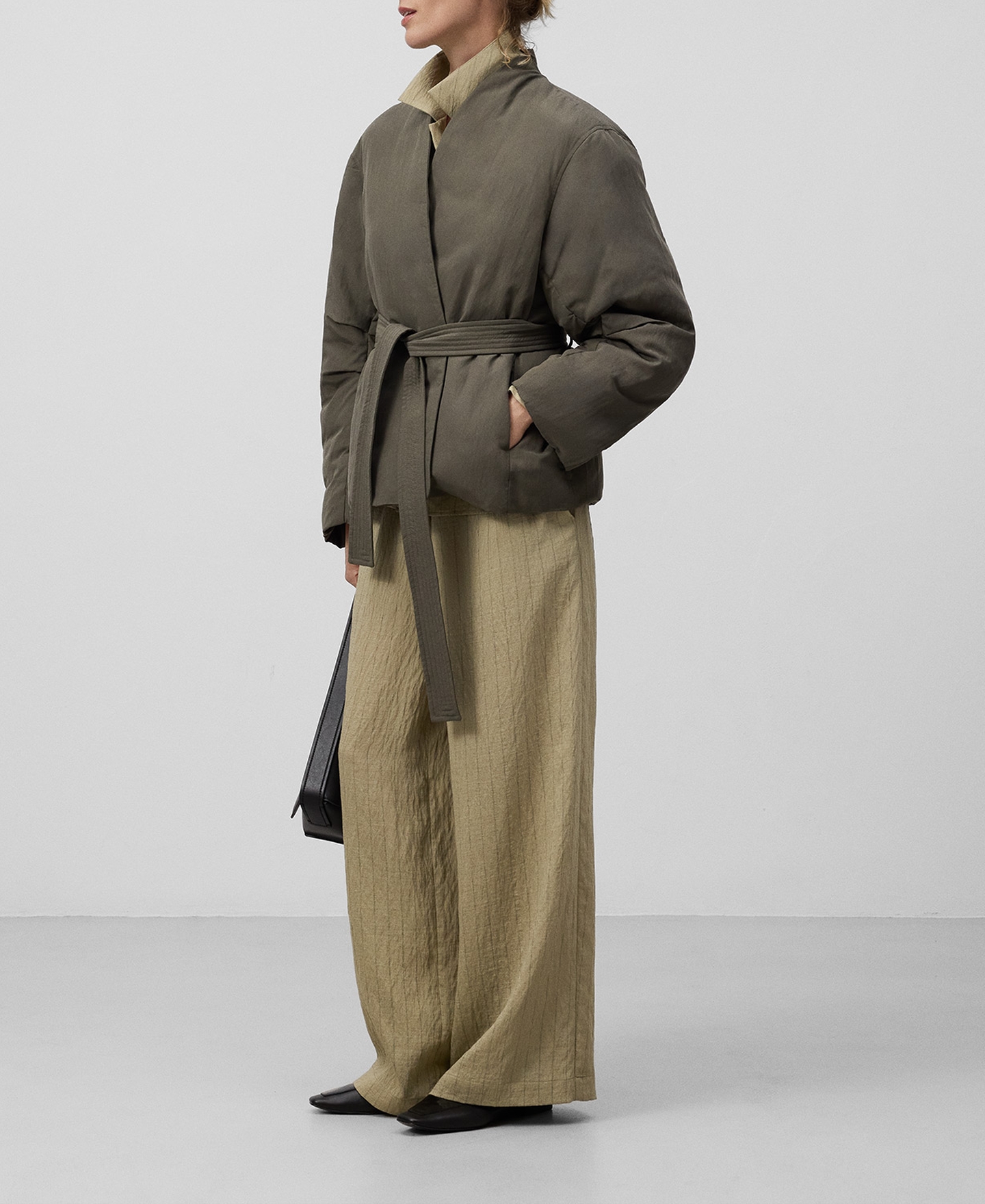 Short padded kimono woma image number 1