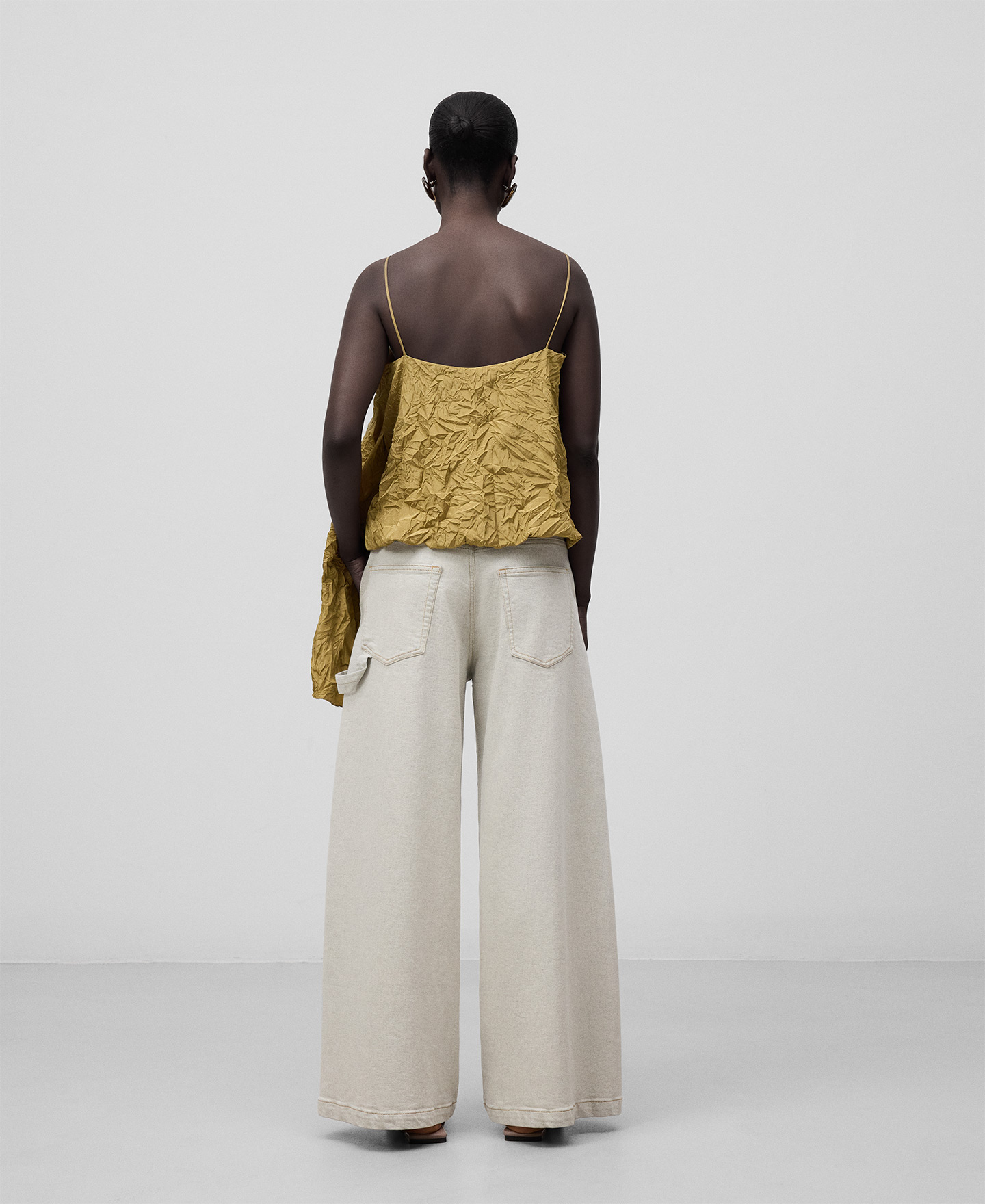 Asymmetrical piece strap top woman image number 2