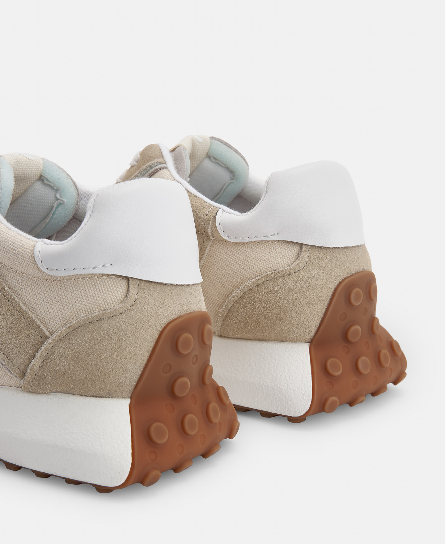 Zapatilla runner vintage en piel image number 2