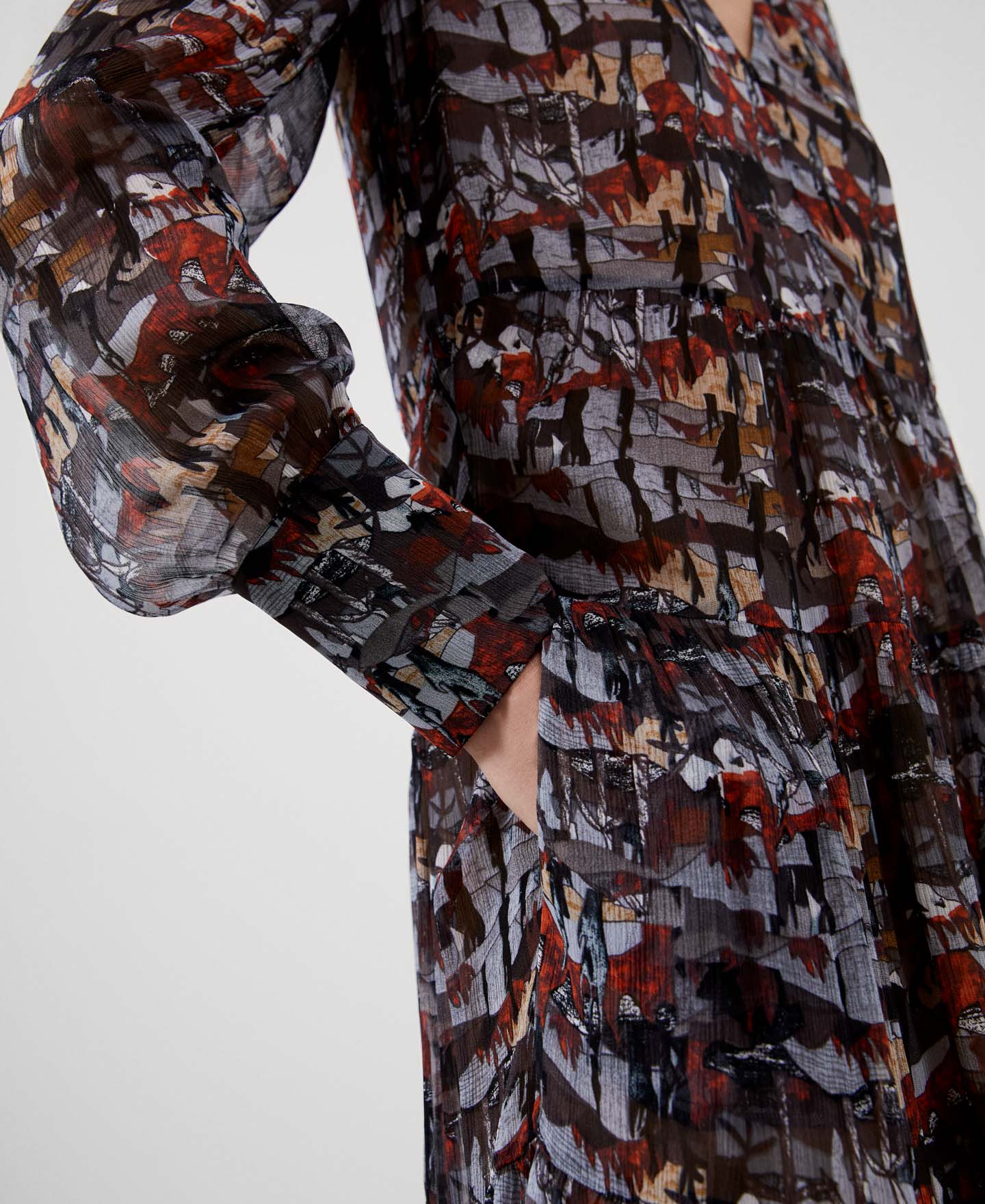 Short pleated printed dress image number 3
