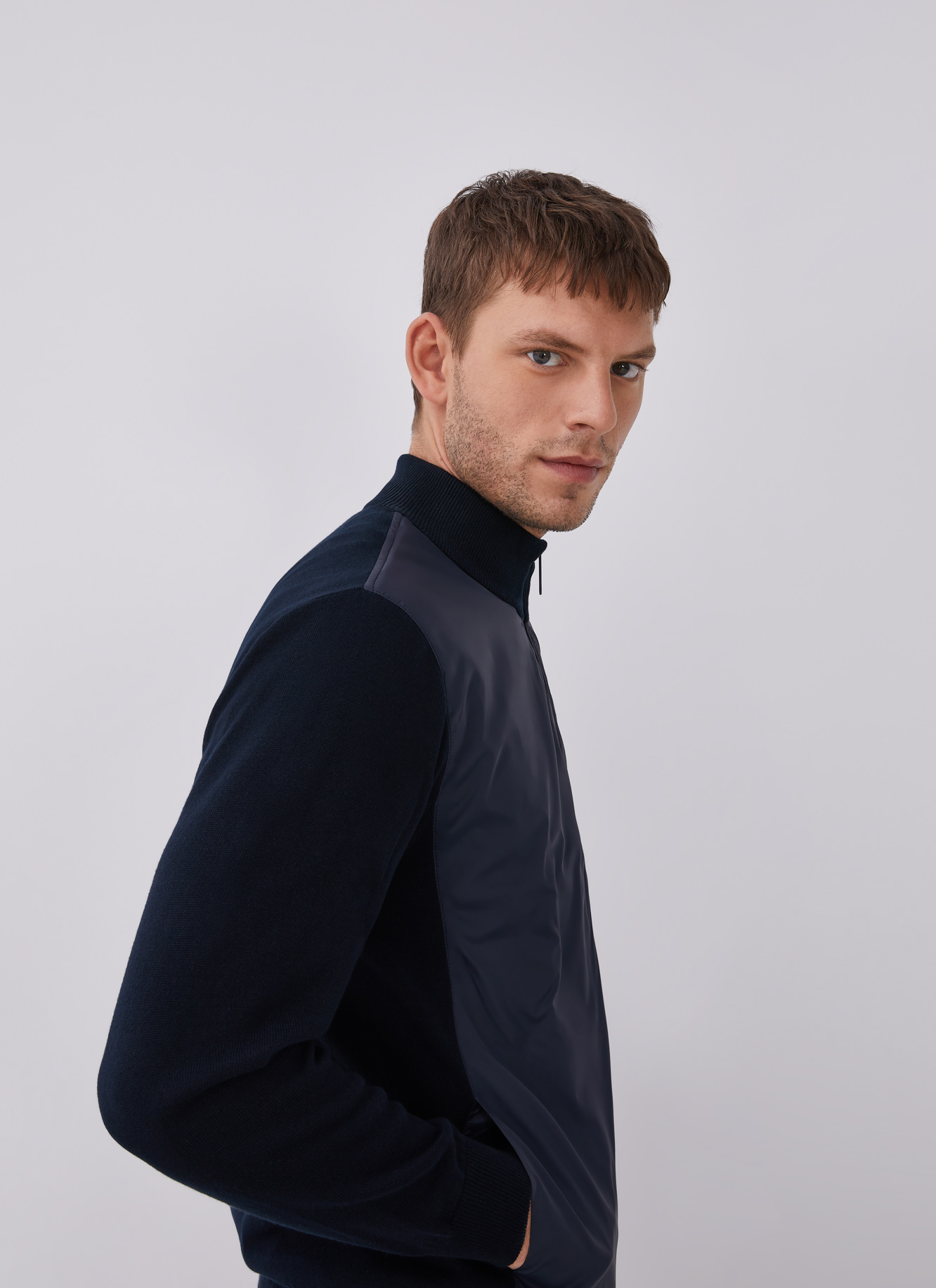 Cotton cardigan with perkins collar image number 3