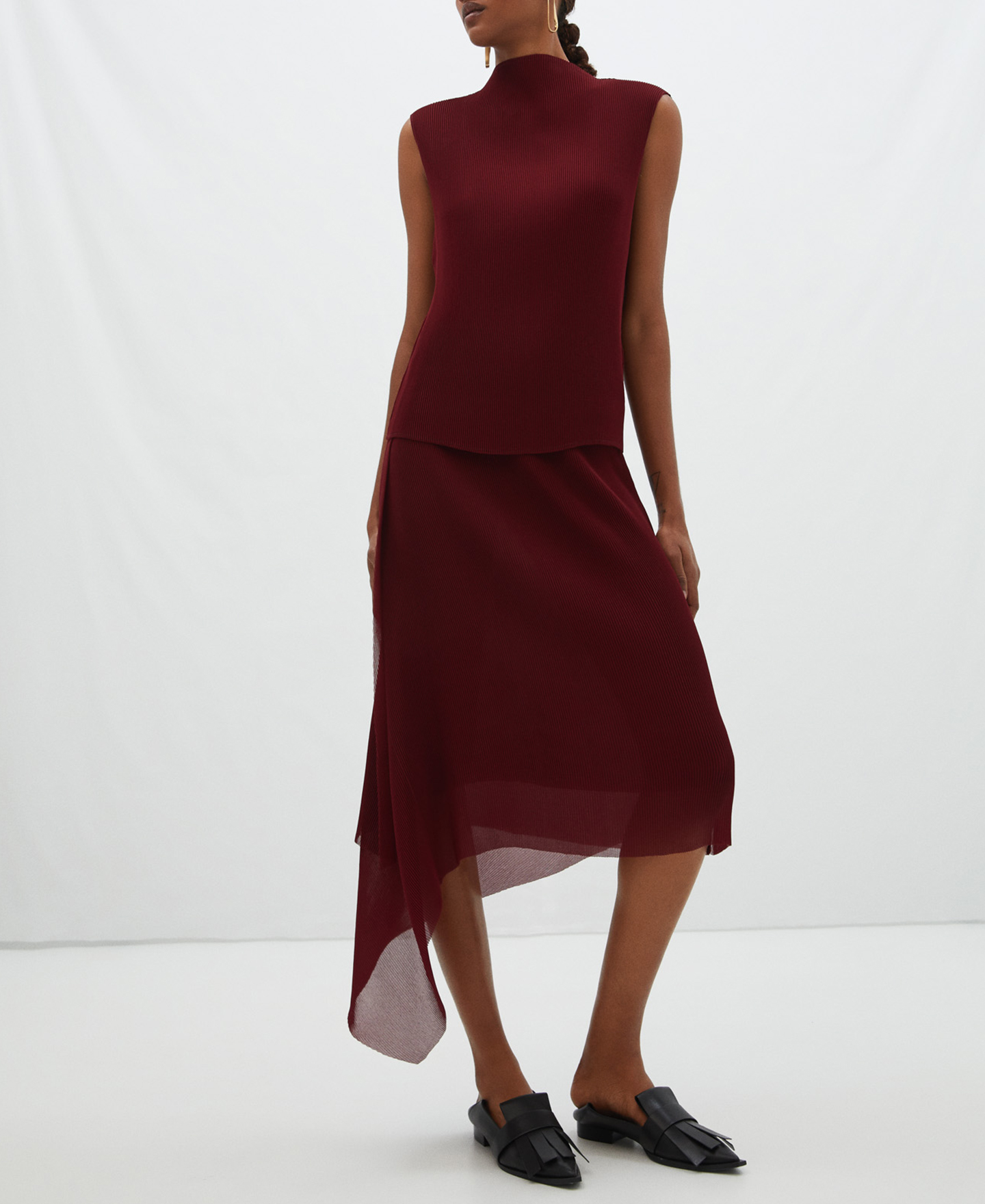 Pleated top with asymmetrical hem image number 1