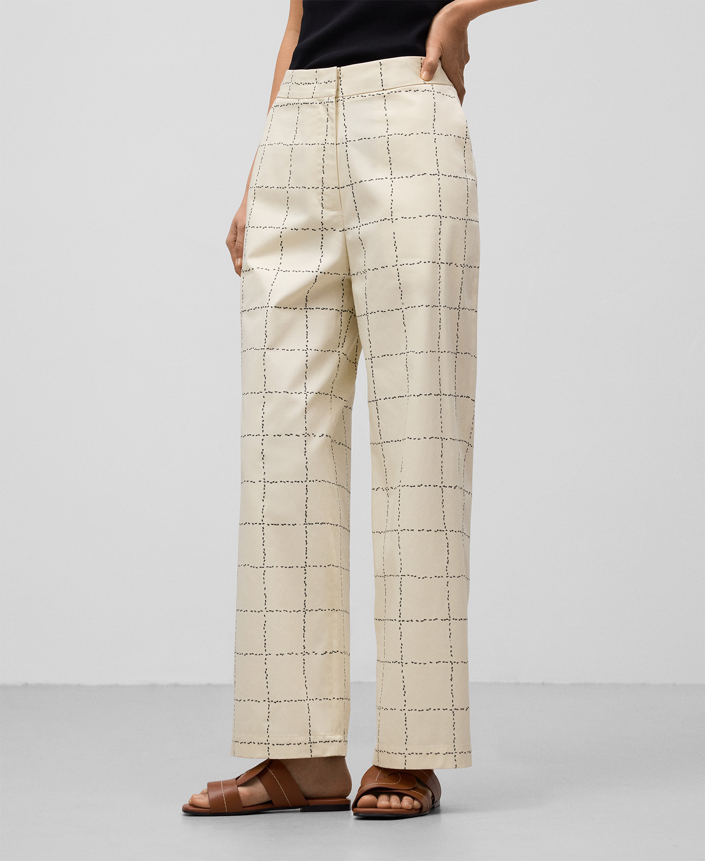 Cotton printed trousers woman image number 0