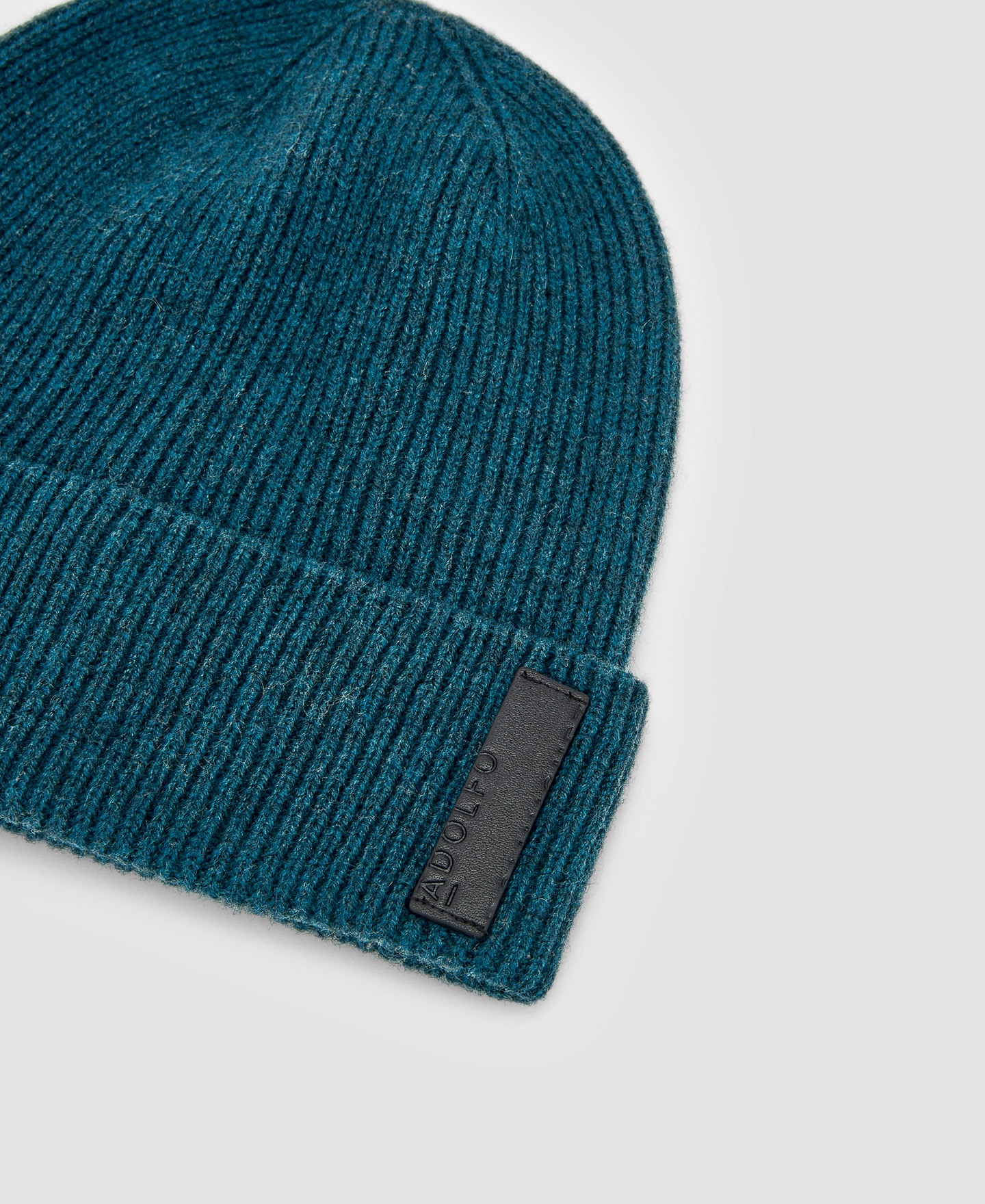 Gorro beanie em lã merino image number 1