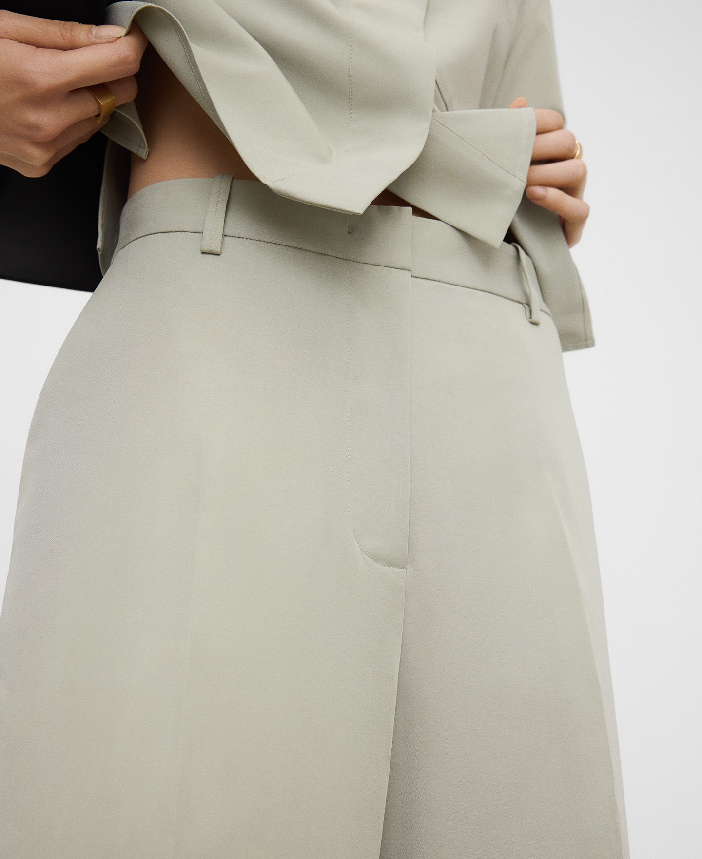 Ankle-length trousers woman image number 3