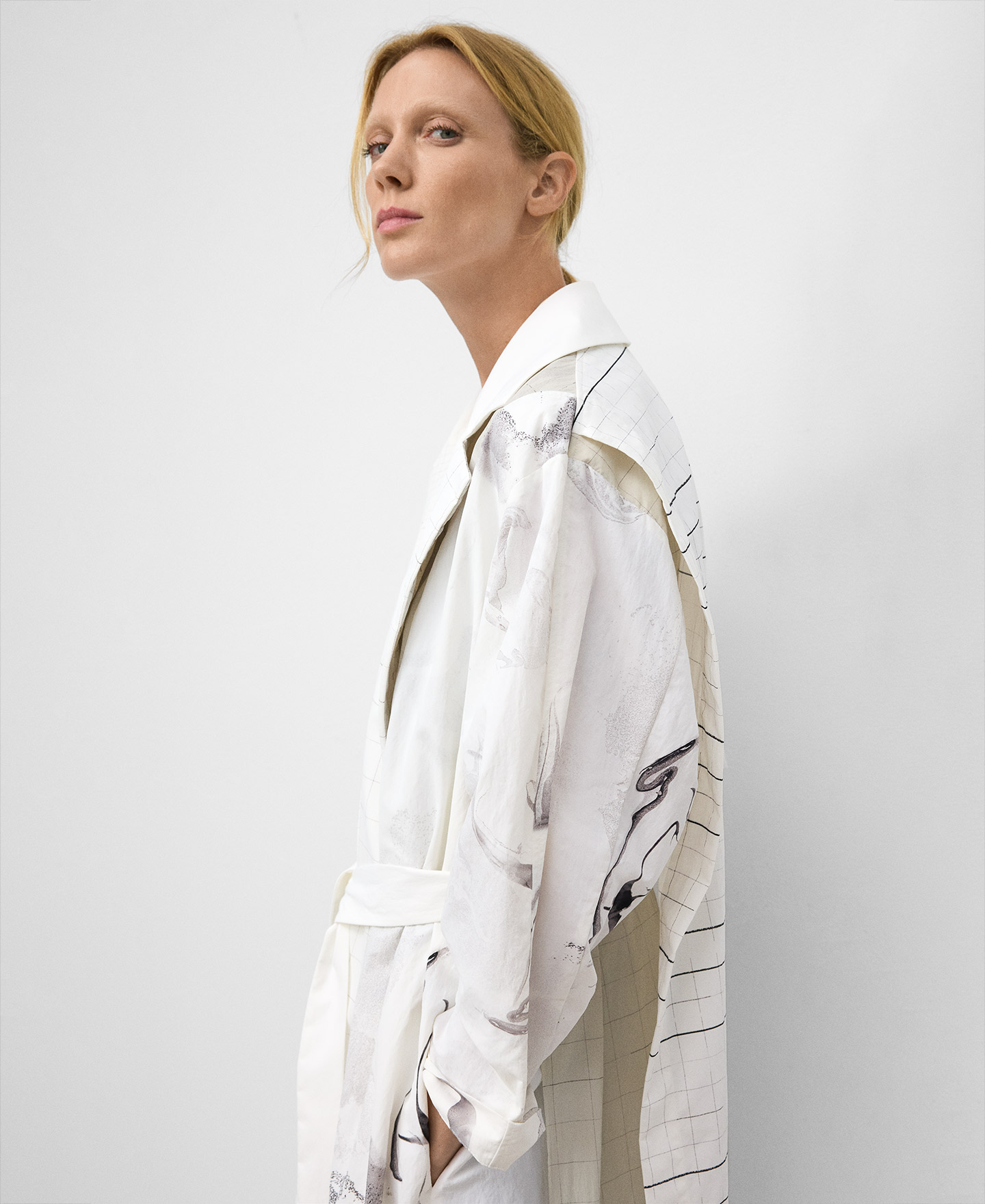 Oversize printed trench coat woman image number 3