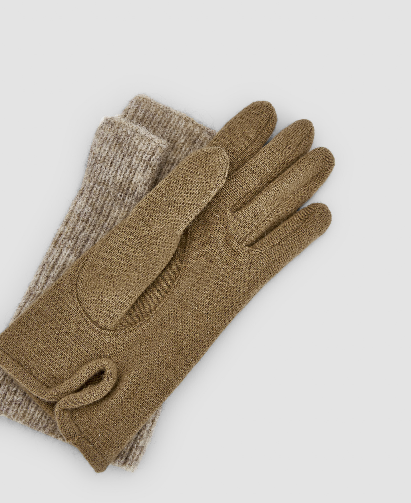 Two-tone wool knitted gloves image number 1